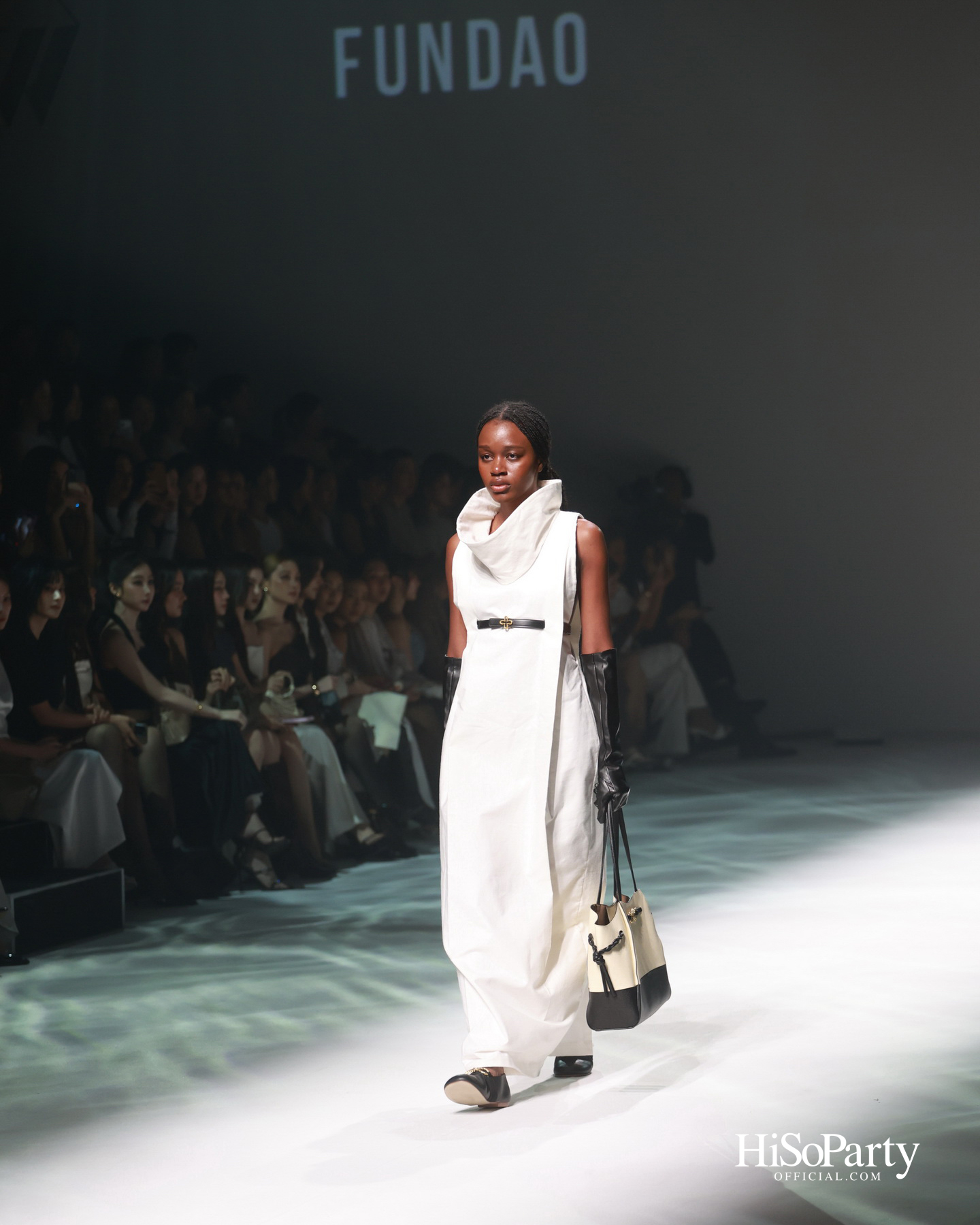 FUNDAO @Siam Paragon Bangkok International Fashion Week 2025