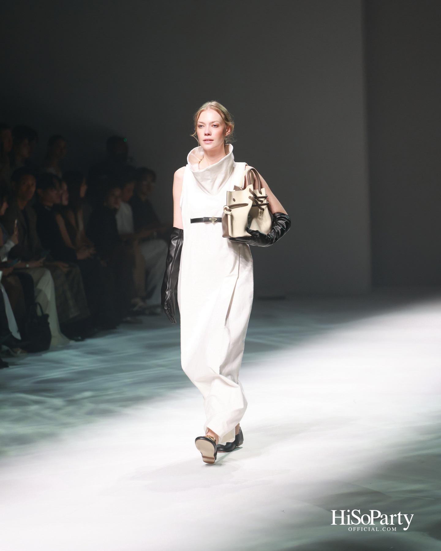 FUNDAO @Siam Paragon Bangkok International Fashion Week 2025