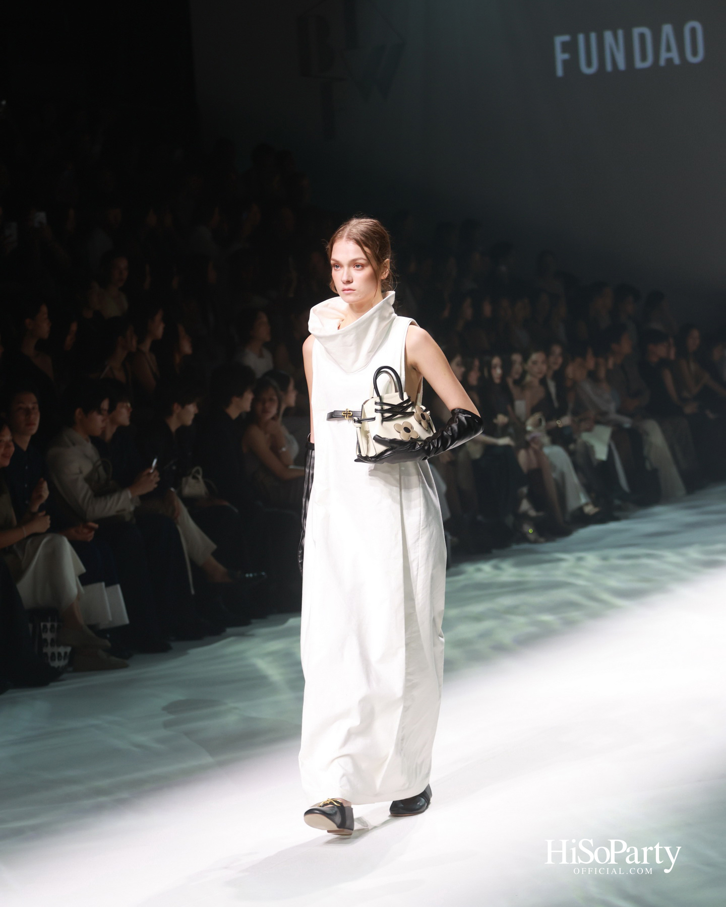 FUNDAO @Siam Paragon Bangkok International Fashion Week 2025