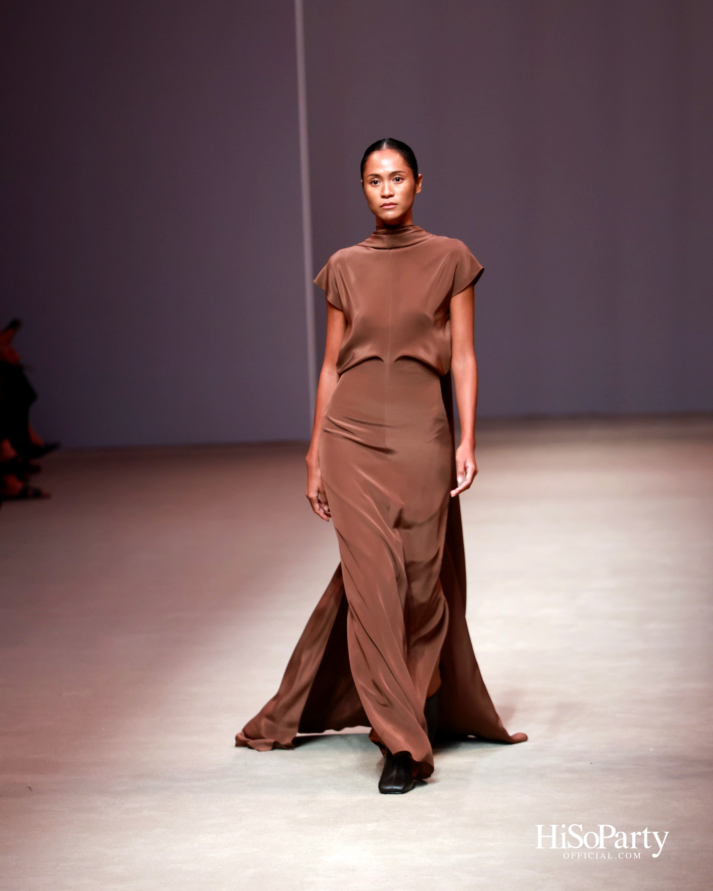 ASAVA @Siam Paragon Bangkok International Fashion Week 2025