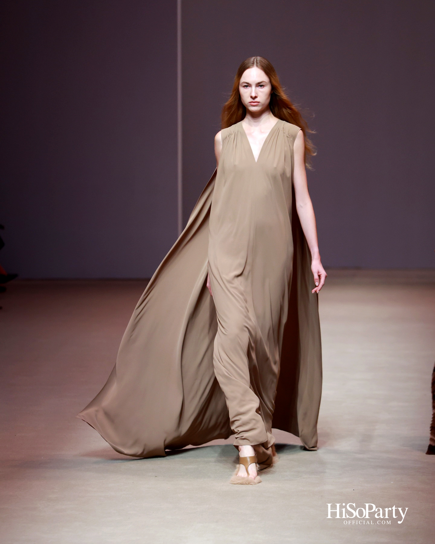 ASAVA @Siam Paragon Bangkok International Fashion Week 2025