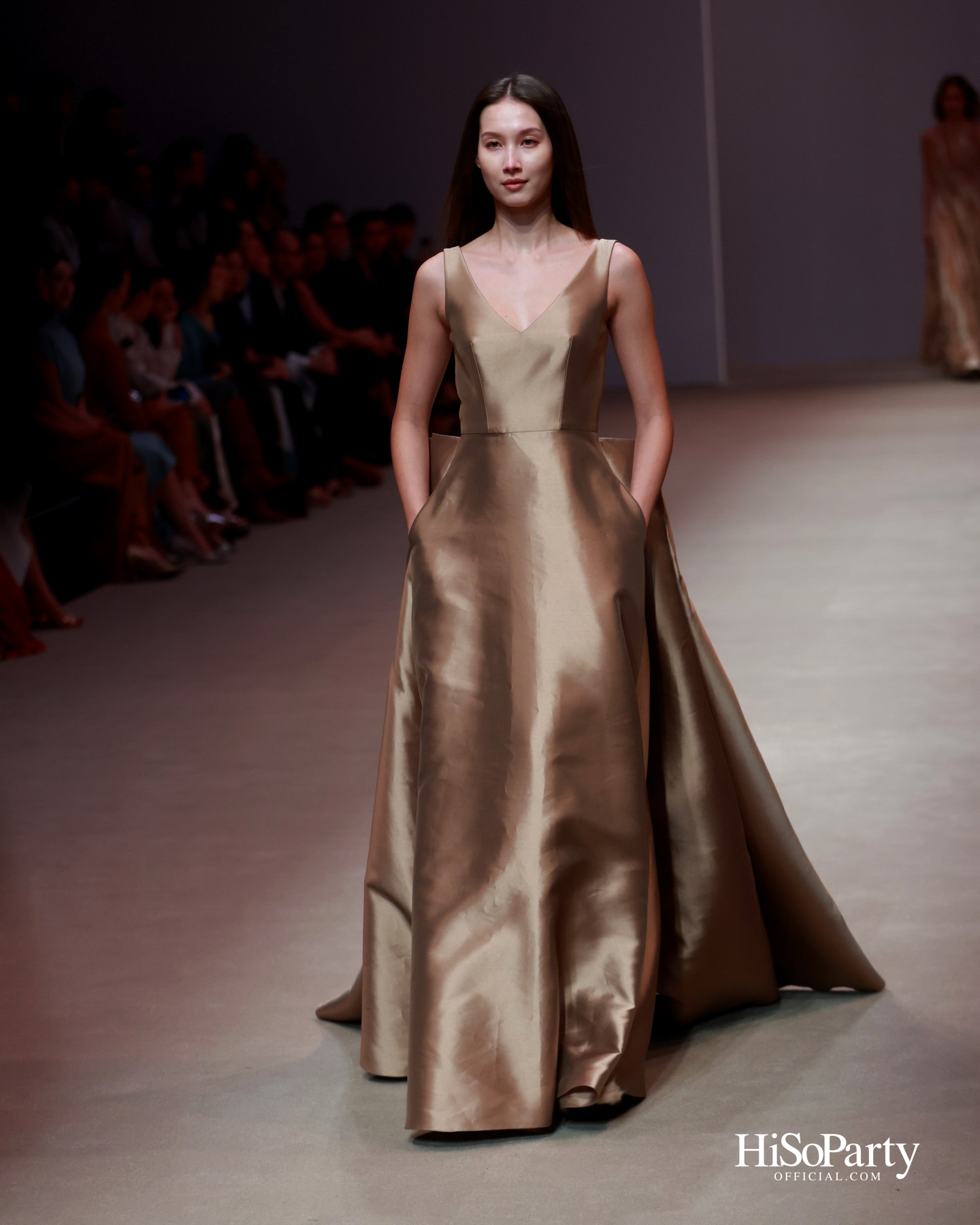 ASAVA @Siam Paragon Bangkok International Fashion Week 2025