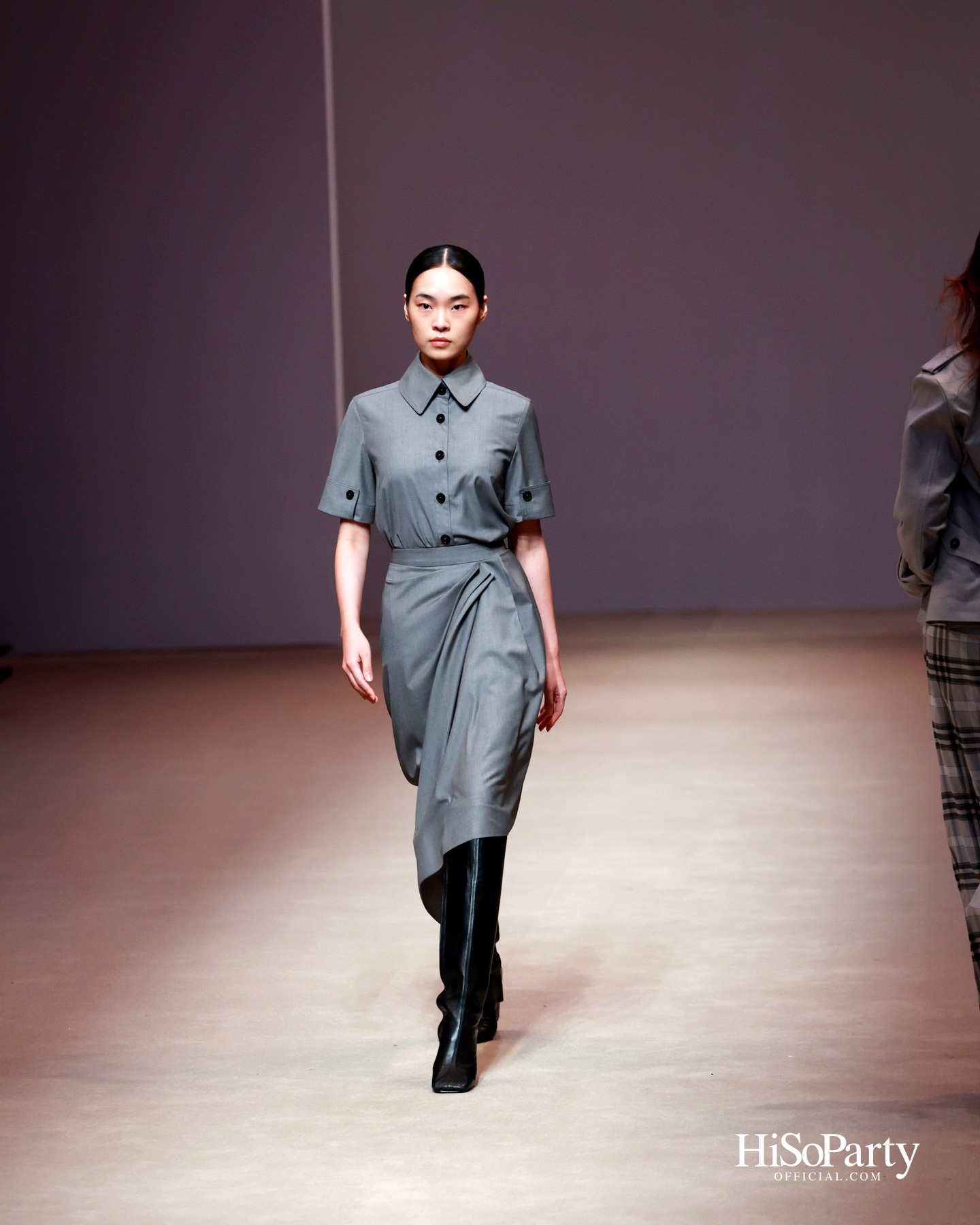 ASAVA @Siam Paragon Bangkok International Fashion Week 2025