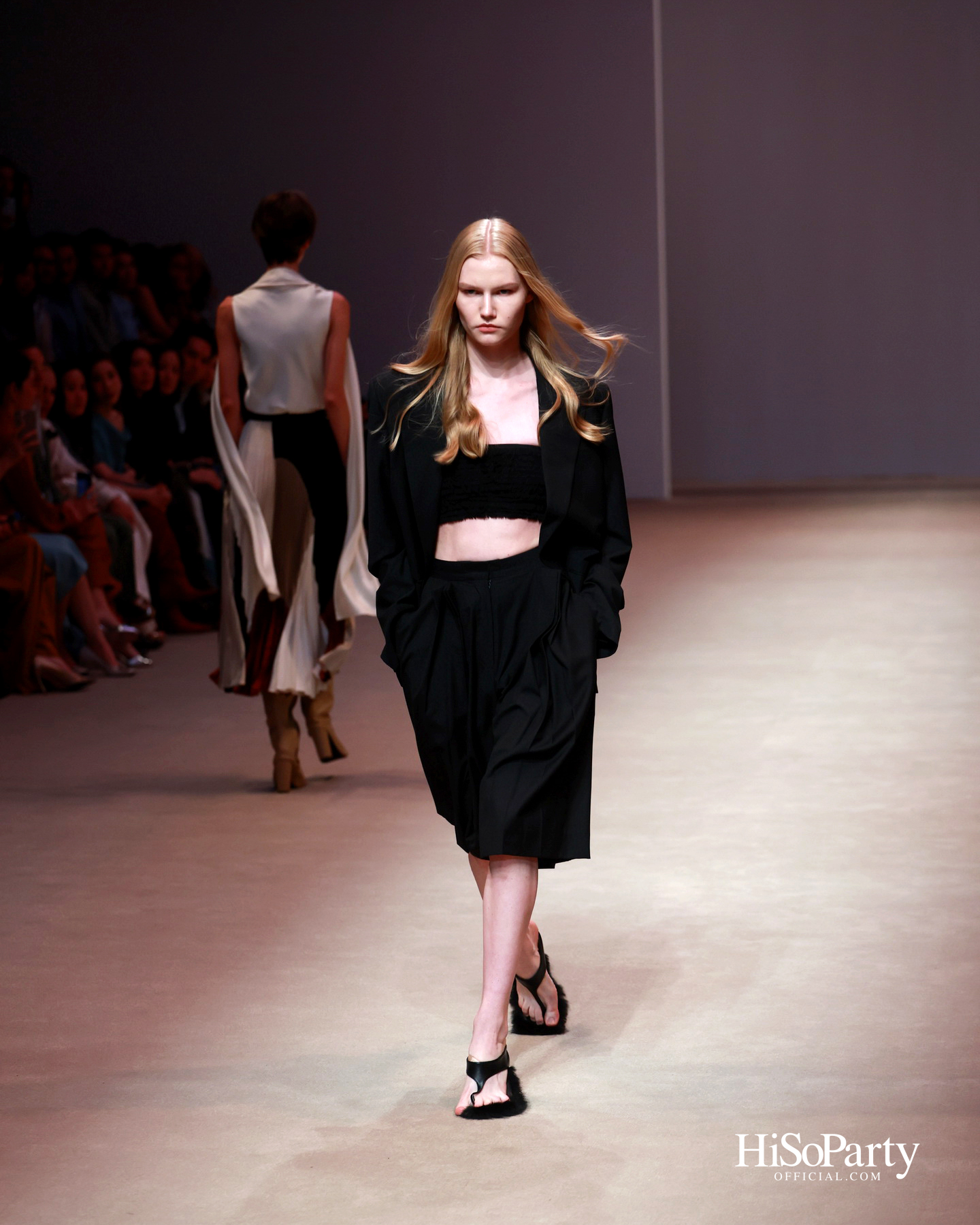 ASAVA @Siam Paragon Bangkok International Fashion Week 2025