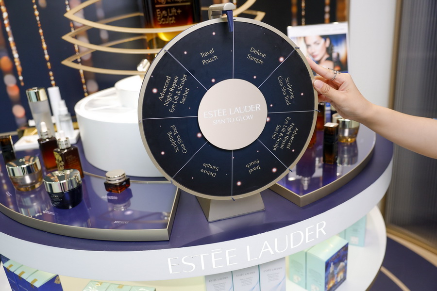 คิง เพาเวอร์ ฉลอง 36 ปี เปิดตัว 'POWER PASS' พร้อม เจฟ ซาเตอร์ และอาโป ณัฐวิญญ์ จุดพลังการช้อปเหนือขีดจำกัด