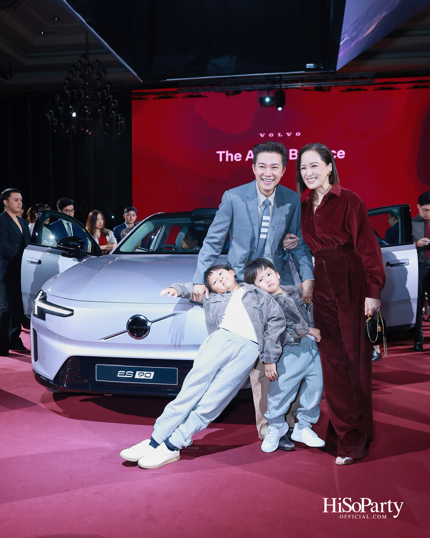 Volvo ES90 รถไฟฟ้ารุ่นใหม่เปิดตัวครั้งแรกในเอเชีย ชูสมดุลแห่งความหรูหรา เทคโนโลยี และความยั่งยืน