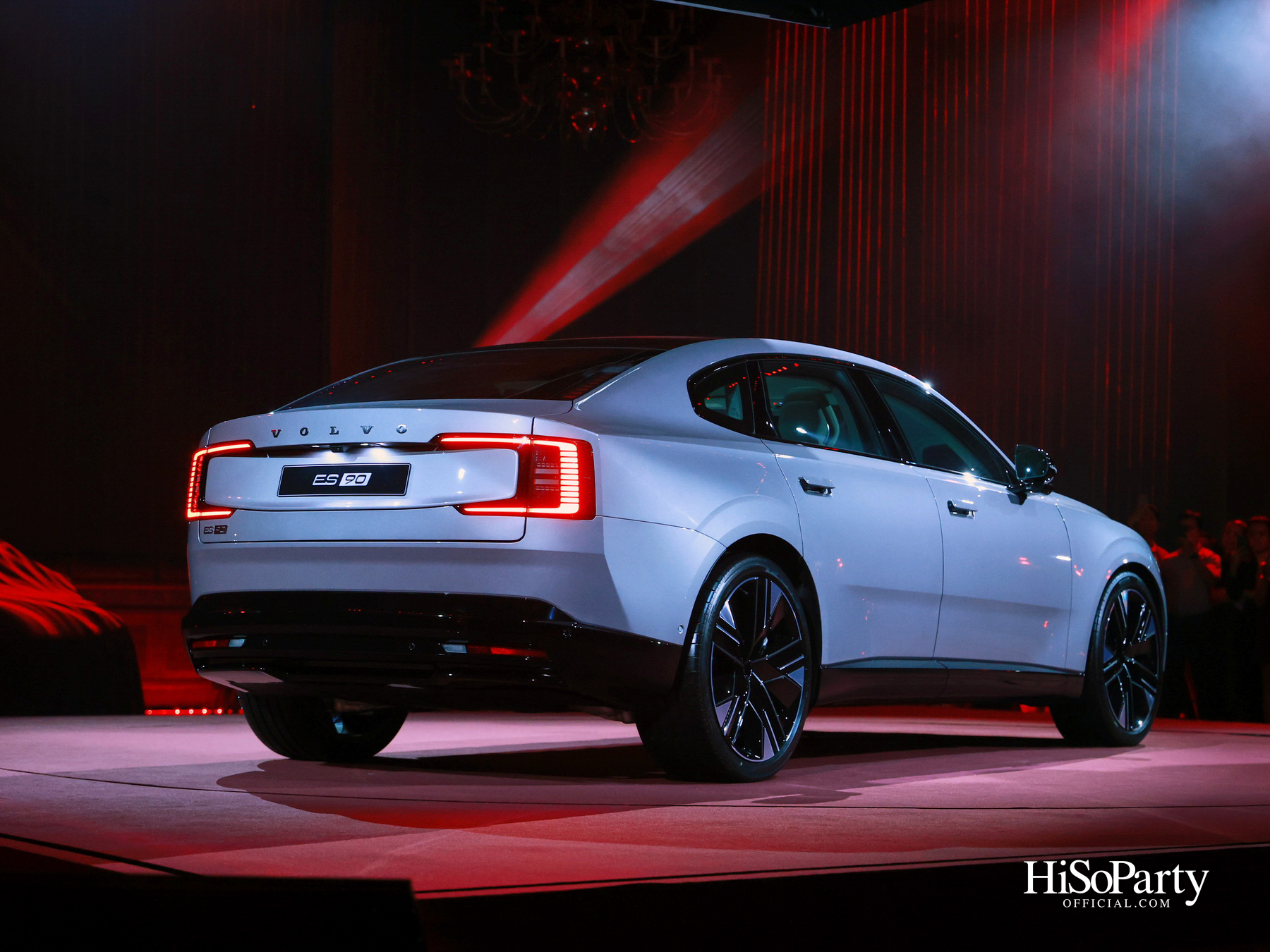 Volvo ES90 รถไฟฟ้ารุ่นใหม่เปิดตัวครั้งแรกในเอเชีย ชูสมดุลแห่งความหรูหรา เทคโนโลยี และความยั่งยืน