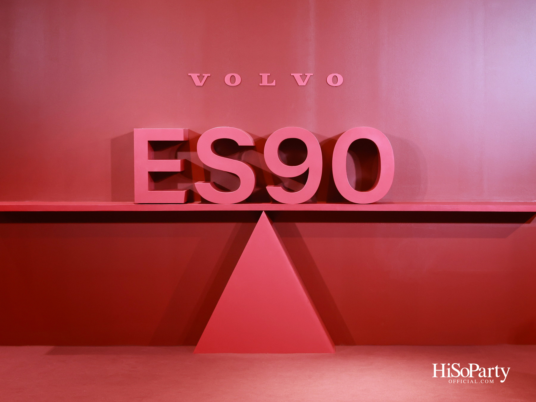 Volvo ES90 รถไฟฟ้ารุ่นใหม่เปิดตัวครั้งแรกในเอเชีย ชูสมดุลแห่งความหรูหรา เทคโนโลยี และความยั่งยืน