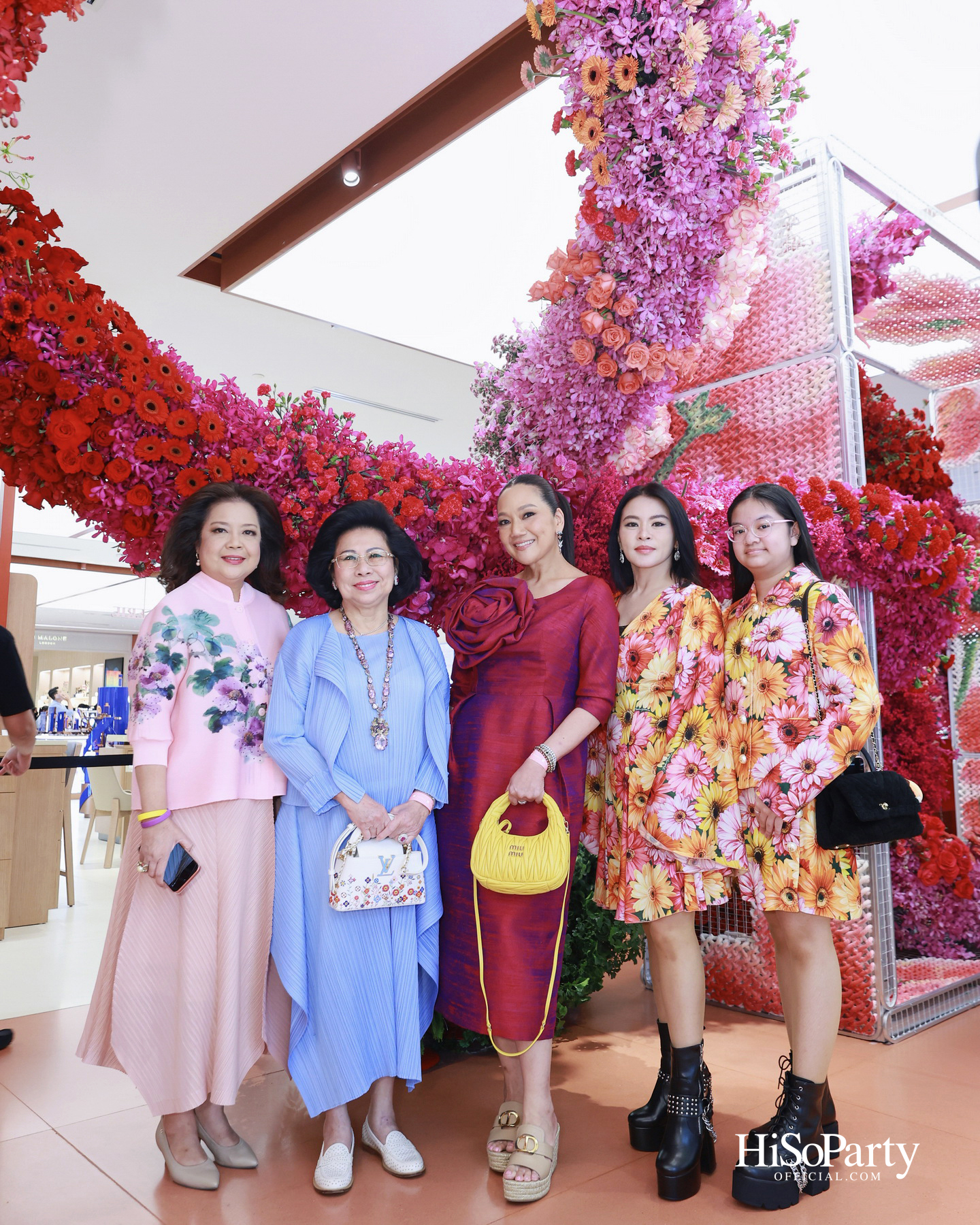 ห้างเซ็นทรัลจัดงาน The Art of Flowers ในโอกาสครบรอบ 78 ปี