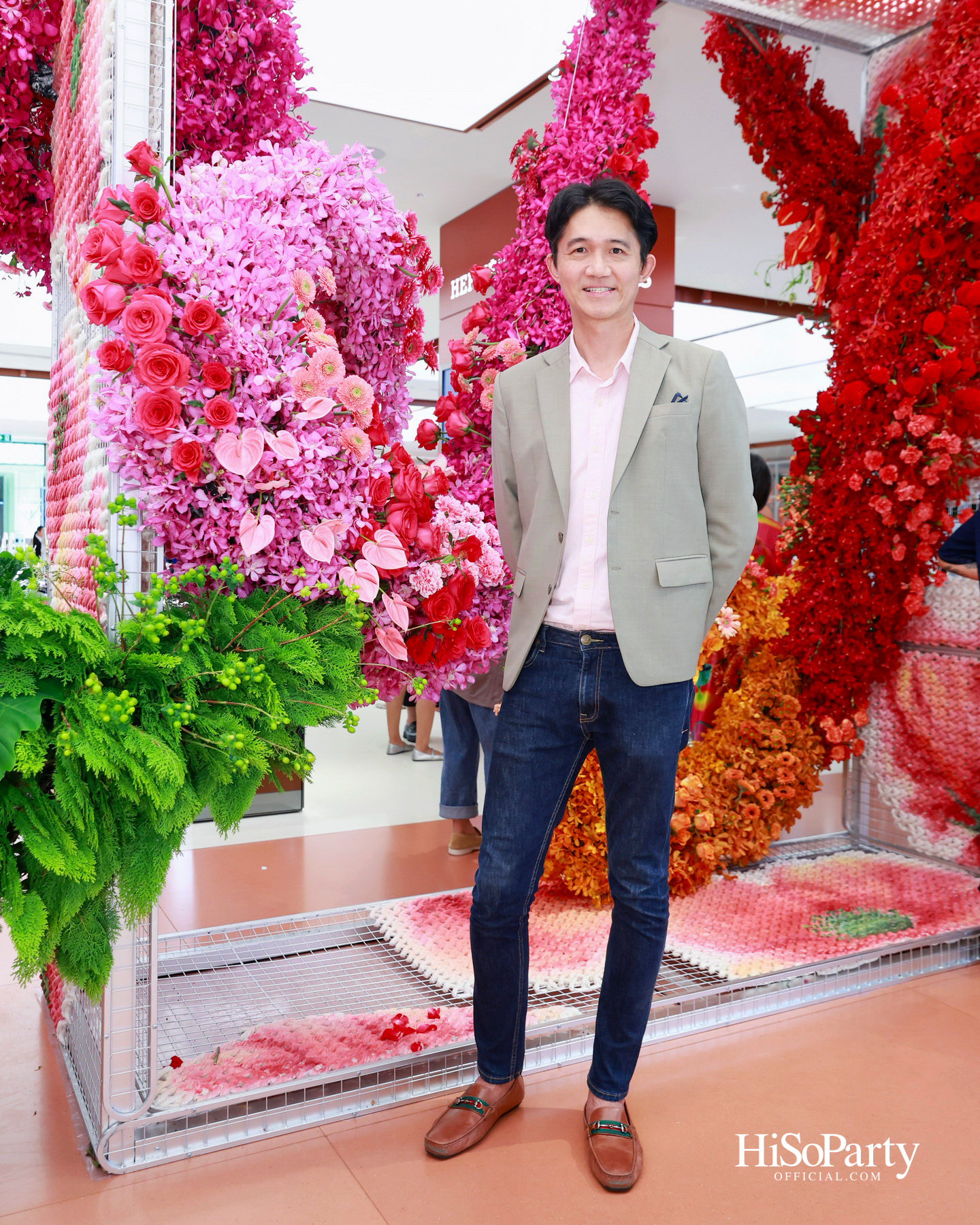 ห้างเซ็นทรัลจัดงาน The Art of Flowers ในโอกาสครบรอบ 78 ปี