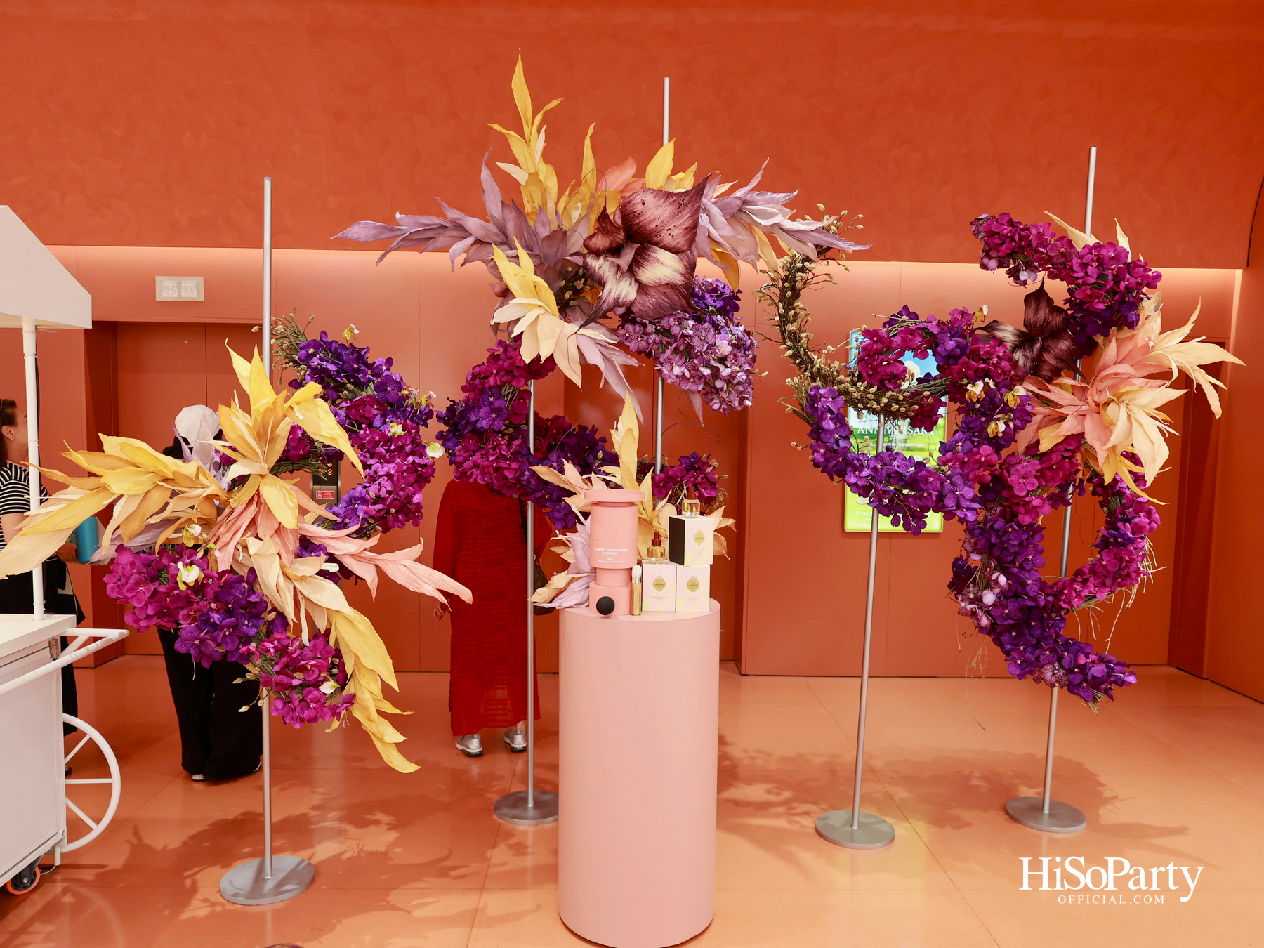 ห้างเซ็นทรัลจัดงาน The Art of Flowers ในโอกาสครบรอบ 78 ปี