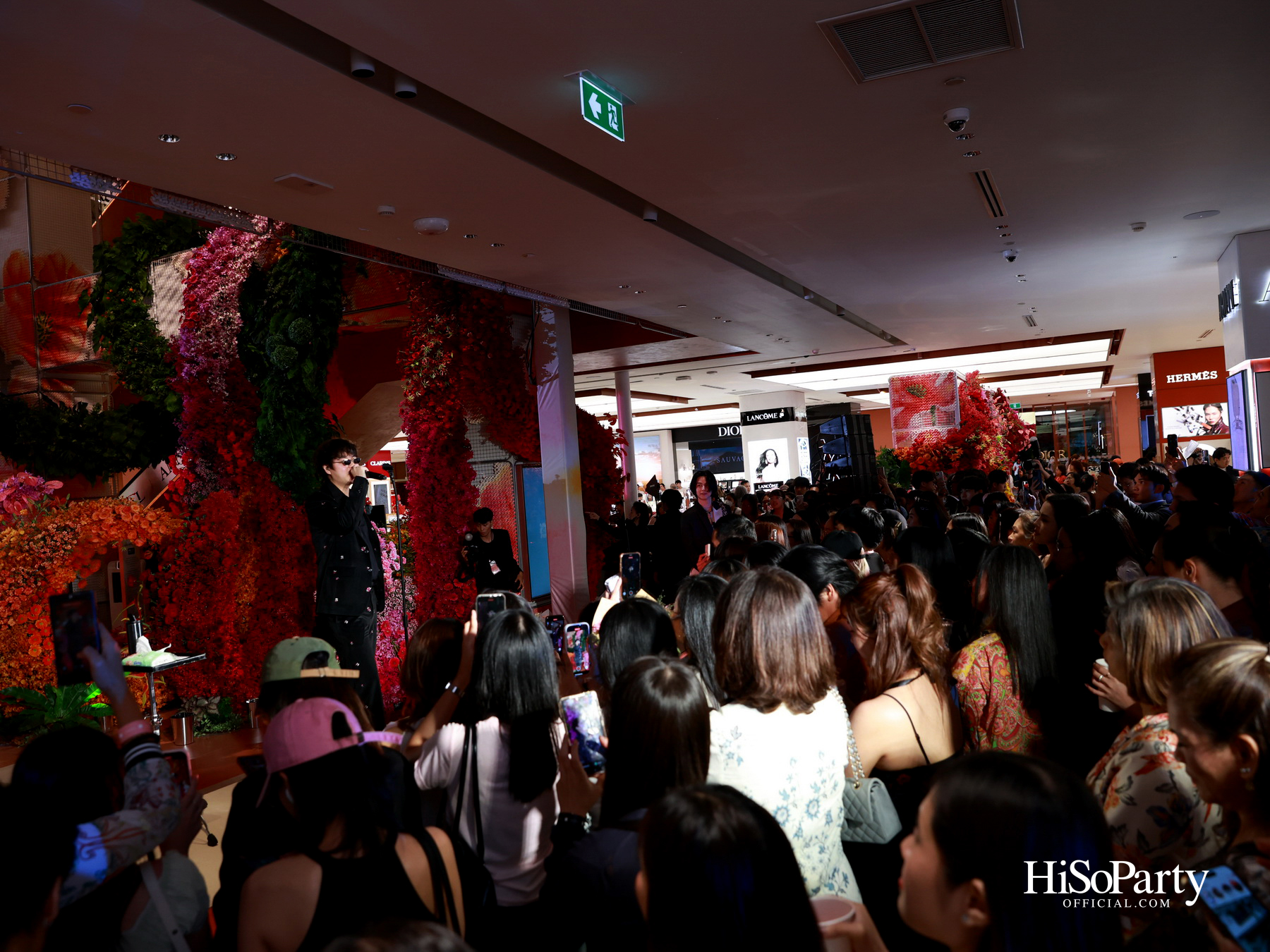 ห้างเซ็นทรัลจัดงาน The Art of Flowers ในโอกาสครบรอบ 78 ปี