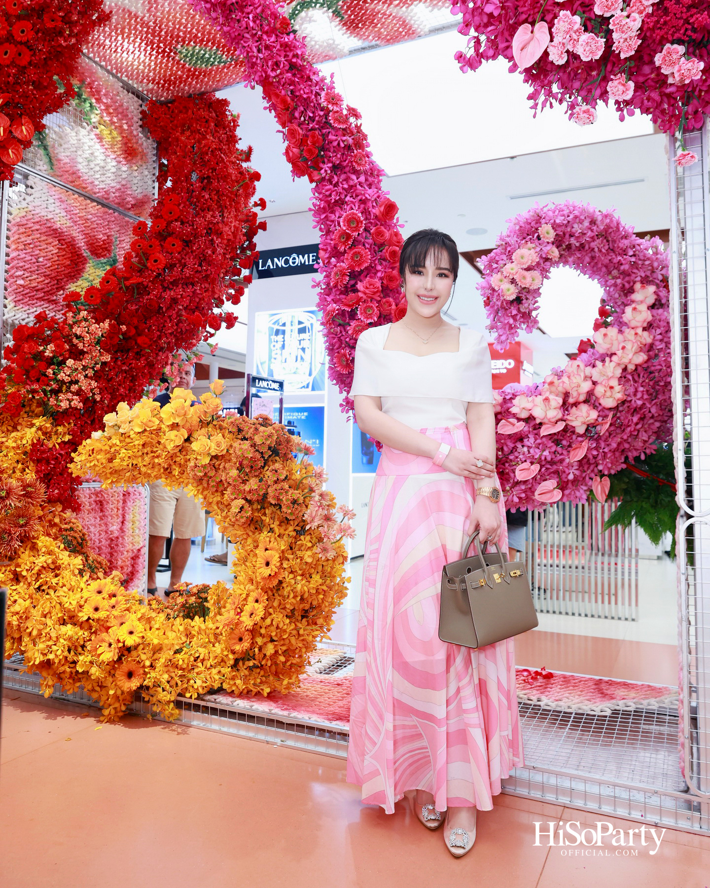 ห้างเซ็นทรัลจัดงาน The Art of Flowers ในโอกาสครบรอบ 78 ปี