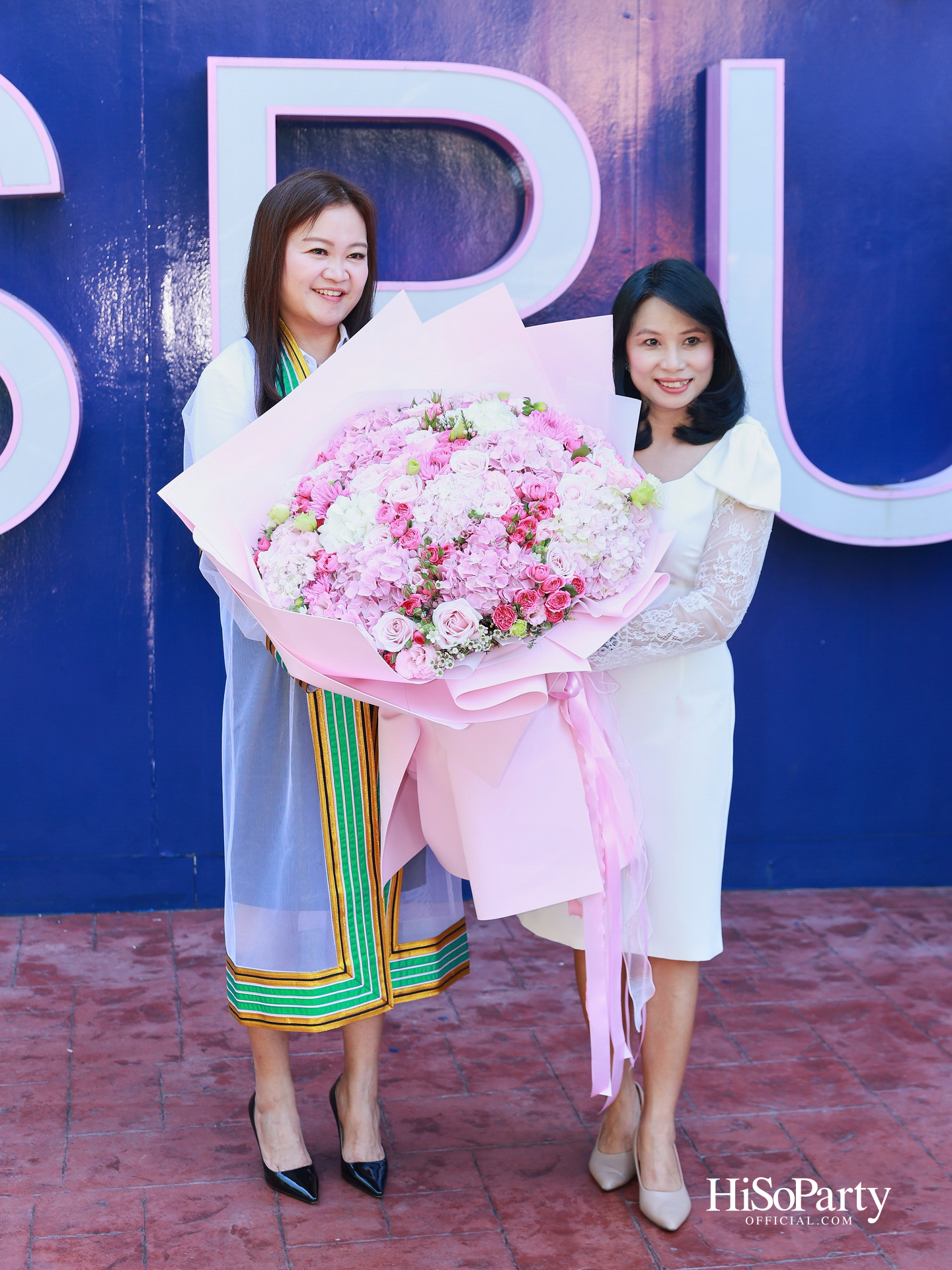 ดร.อุษณีย์ มหากิจศิริ ลีโอณีโอ ได้รับเกียรติคุณบัณฑิตกิตติมศักดิ์ จากมหาวิทยาลัยราชภัฏสวนสุนันทา ประจำปีการศึกษา 2566