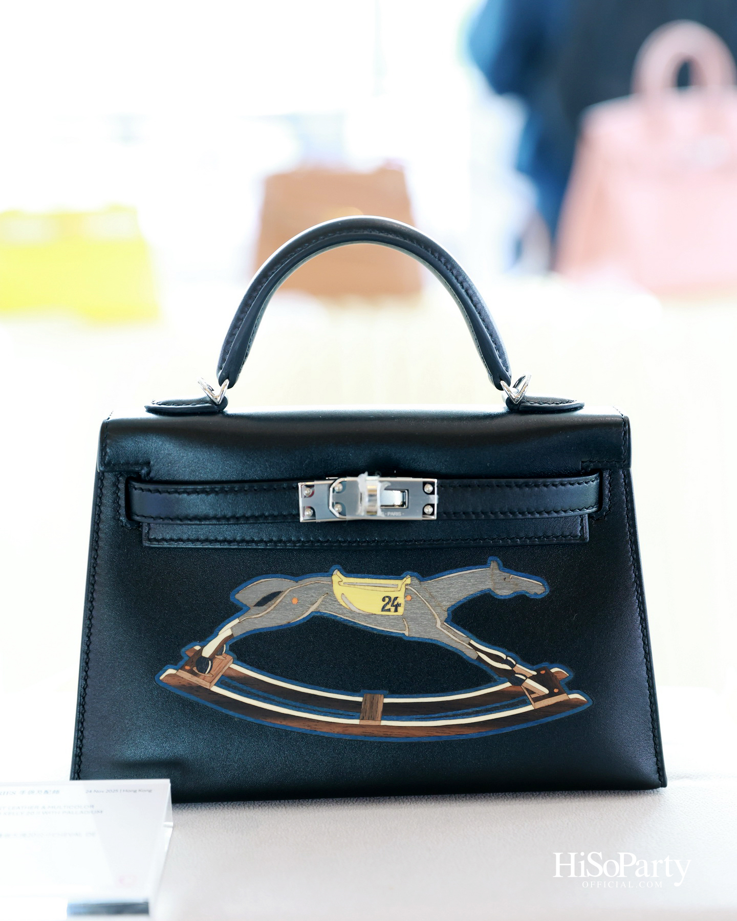 Christie’s จัดแสดงอัญมณีระดับมาสเตอร์พีซ ‘The Royal Blue’ ณ กรุงเทพฯ