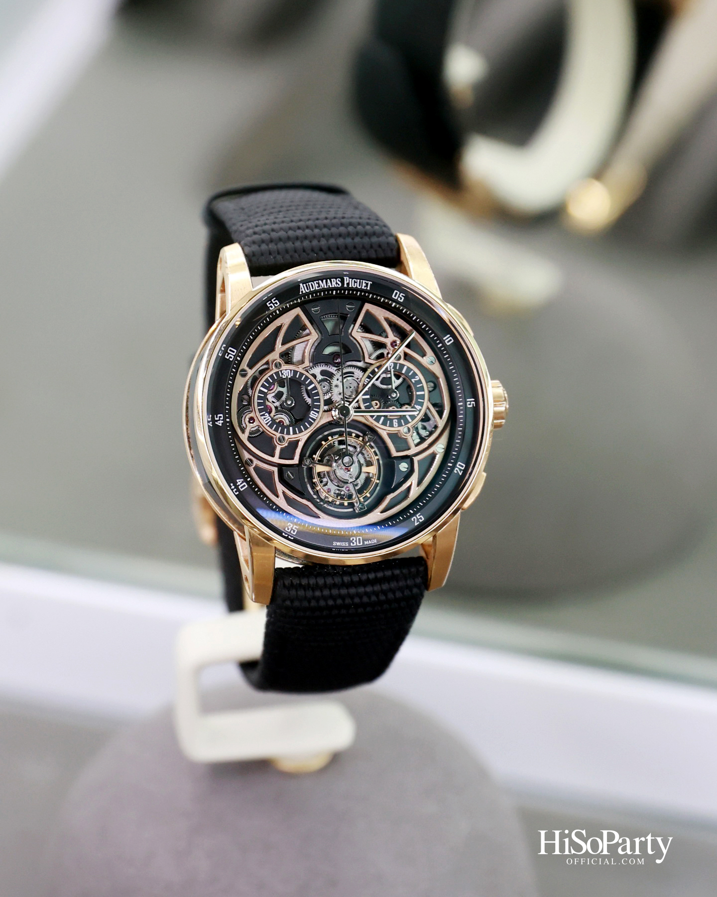 Christie’s จัดแสดงอัญมณีระดับมาสเตอร์พีซ ‘The Royal Blue’ ณ กรุงเทพฯ