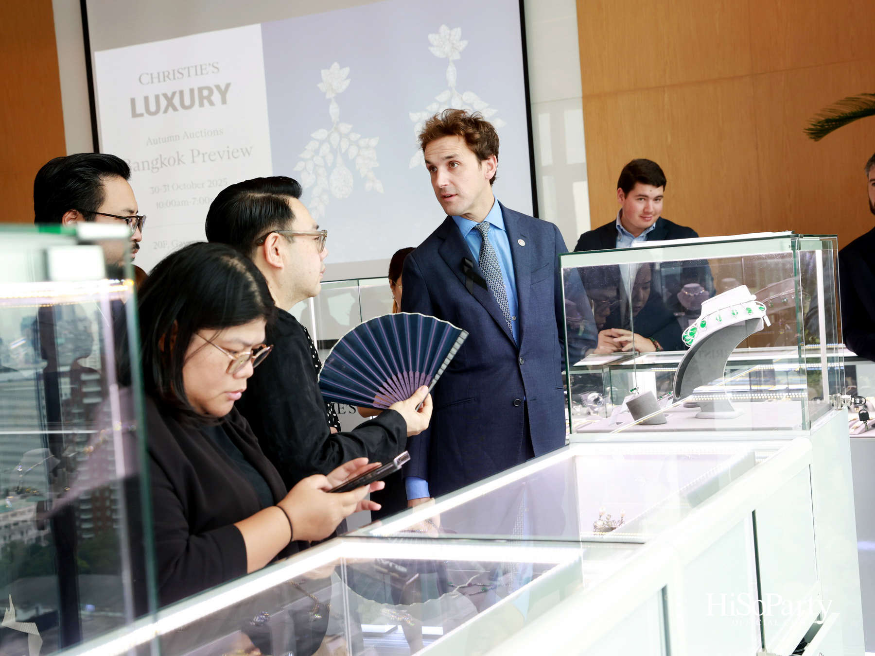 Christie’s จัดแสดงอัญมณีระดับมาสเตอร์พีซ ‘The Royal Blue’ ณ กรุงเทพฯ