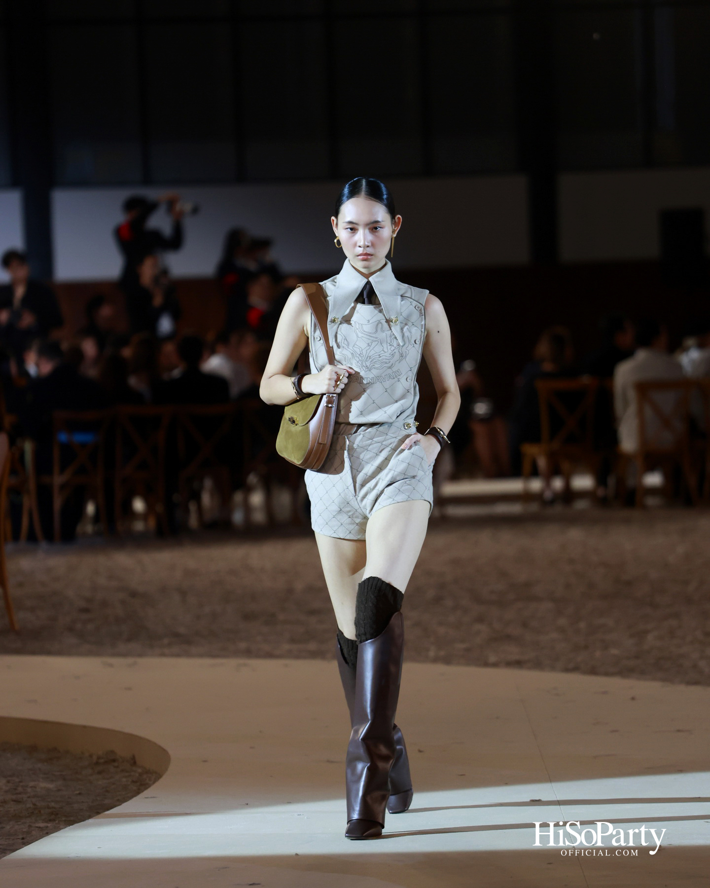 SIRIVANNAVARI จัดแสดงแฟชั่นโชว์คอลเลกชัน Autumn-Winter 2025/26 ถ่ายทอดมรดกแห่งโลกอีเควสเทรียนสู่แฟชั่นร่วมสมัย