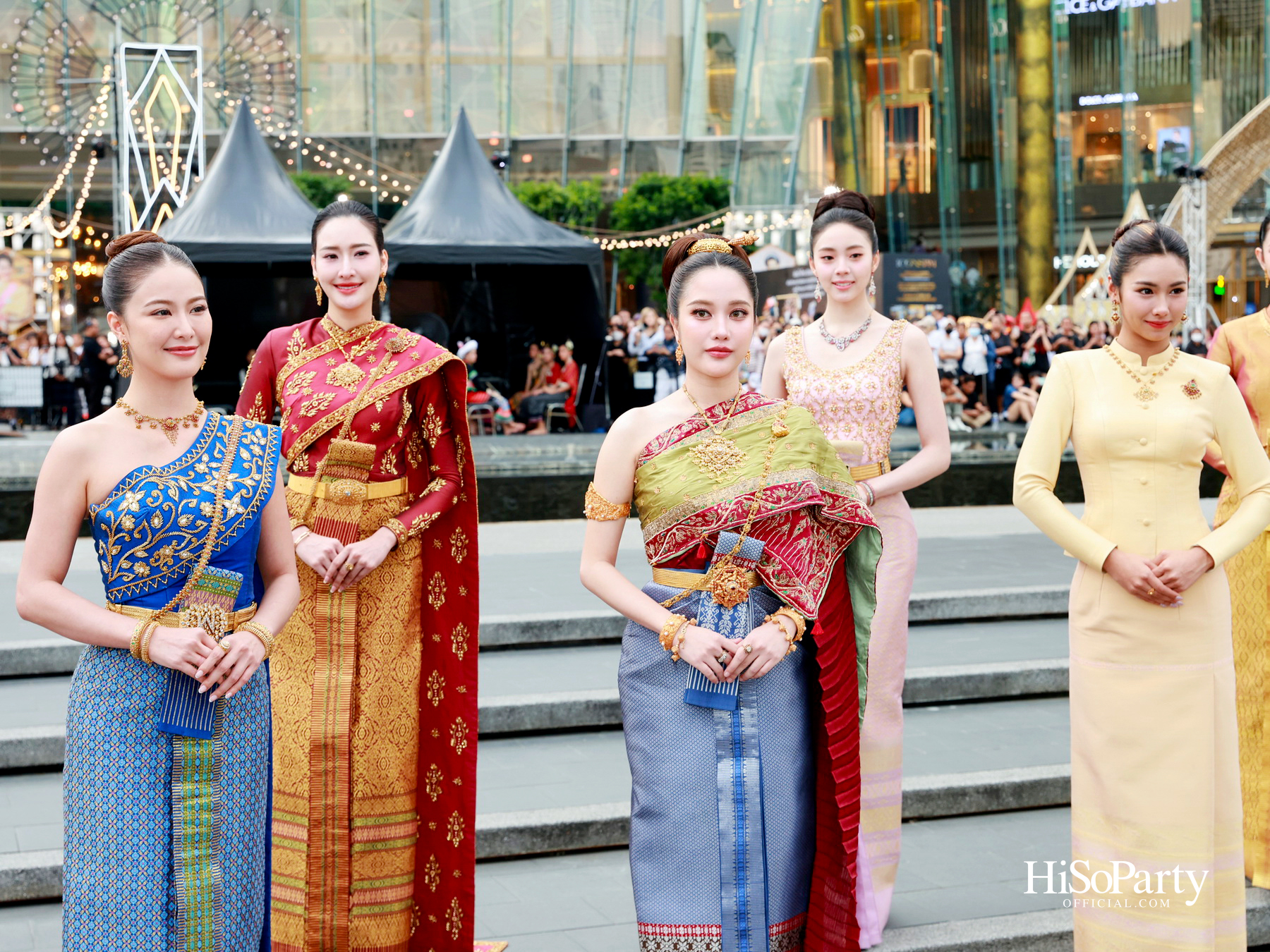 ICONSIAM THAICONIC LOY KRATHONG 2025