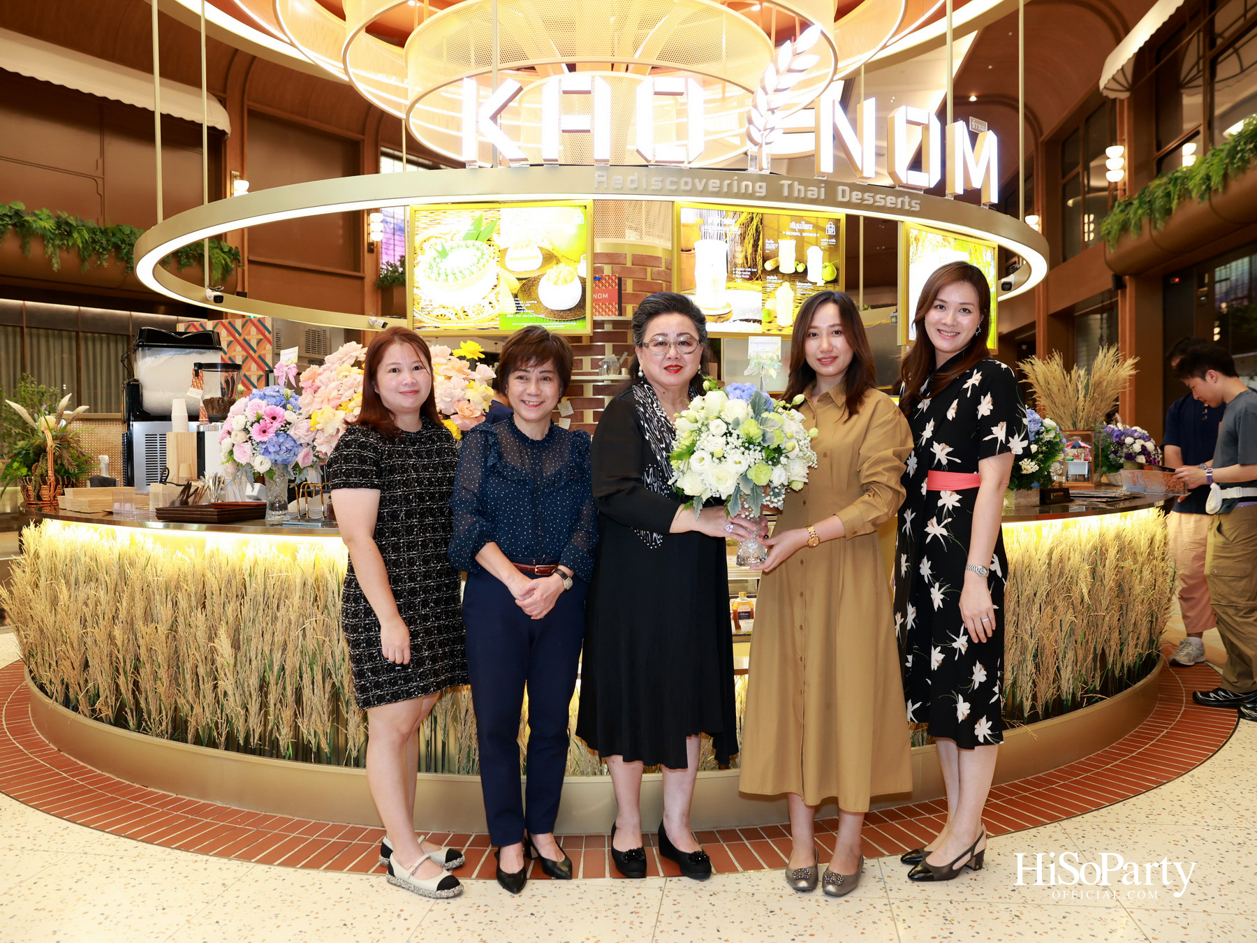 KAO NOM (ข้าวนม) ขนมไทยร่วมสมัย เครือเดียวกับ Kyo Roll En เปิดตัวอย่างเป็นทางการ ณ Dusit Central Park