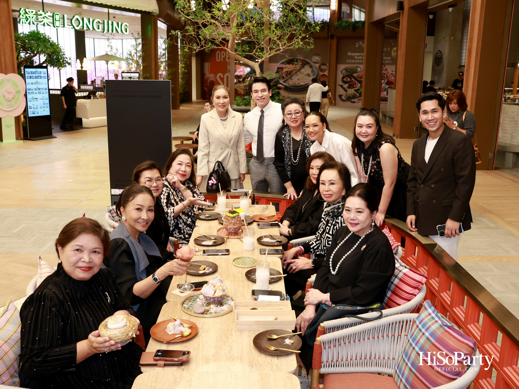 KAO NOM (ข้าวนม) ขนมไทยร่วมสมัย เครือเดียวกับ Kyo Roll En เปิดตัวอย่างเป็นทางการ ณ Dusit Central Park