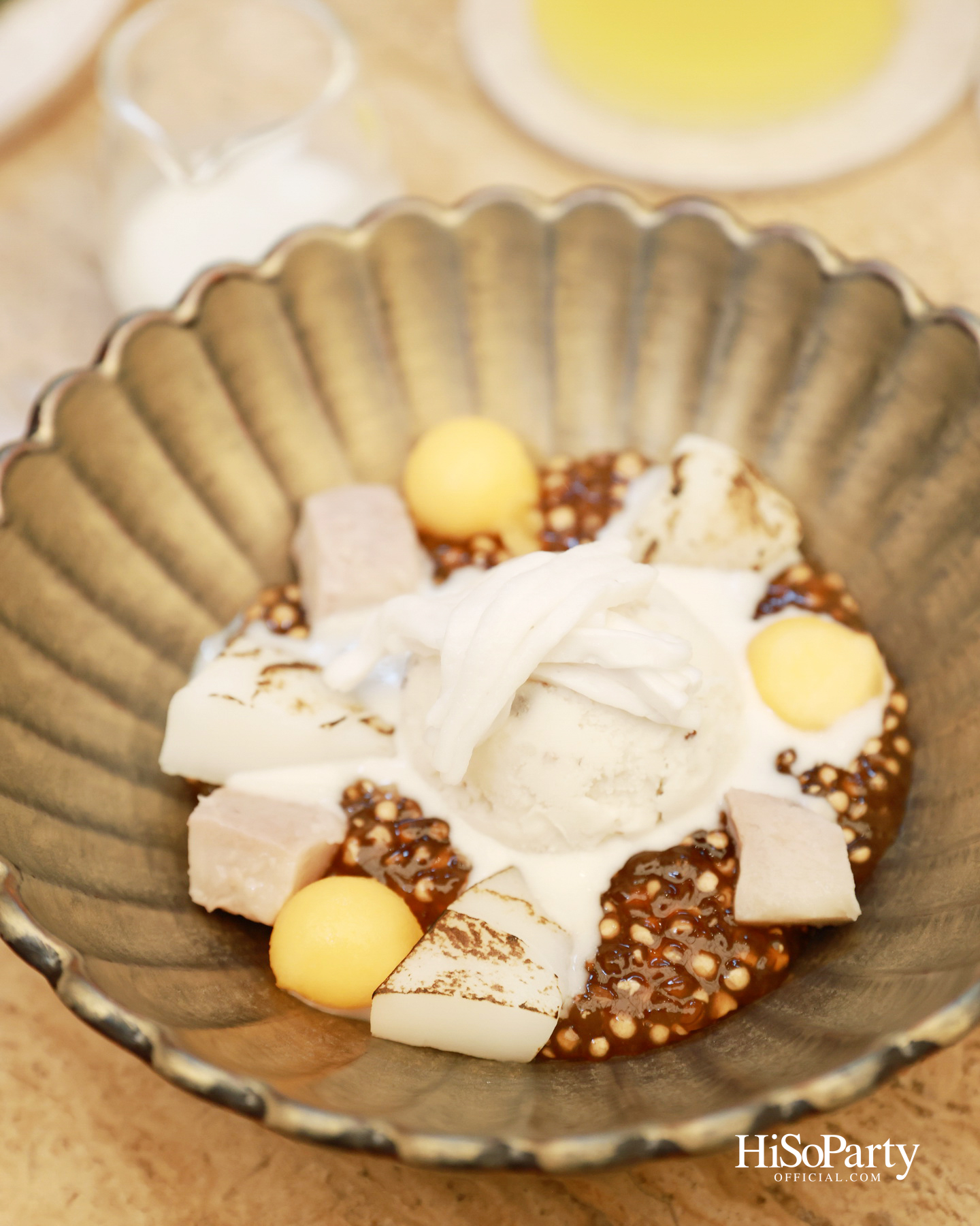 KAO NOM (ข้าวนม) ขนมไทยร่วมสมัย เครือเดียวกับ Kyo Roll En เปิดตัวอย่างเป็นทางการ ณ Dusit Central Park