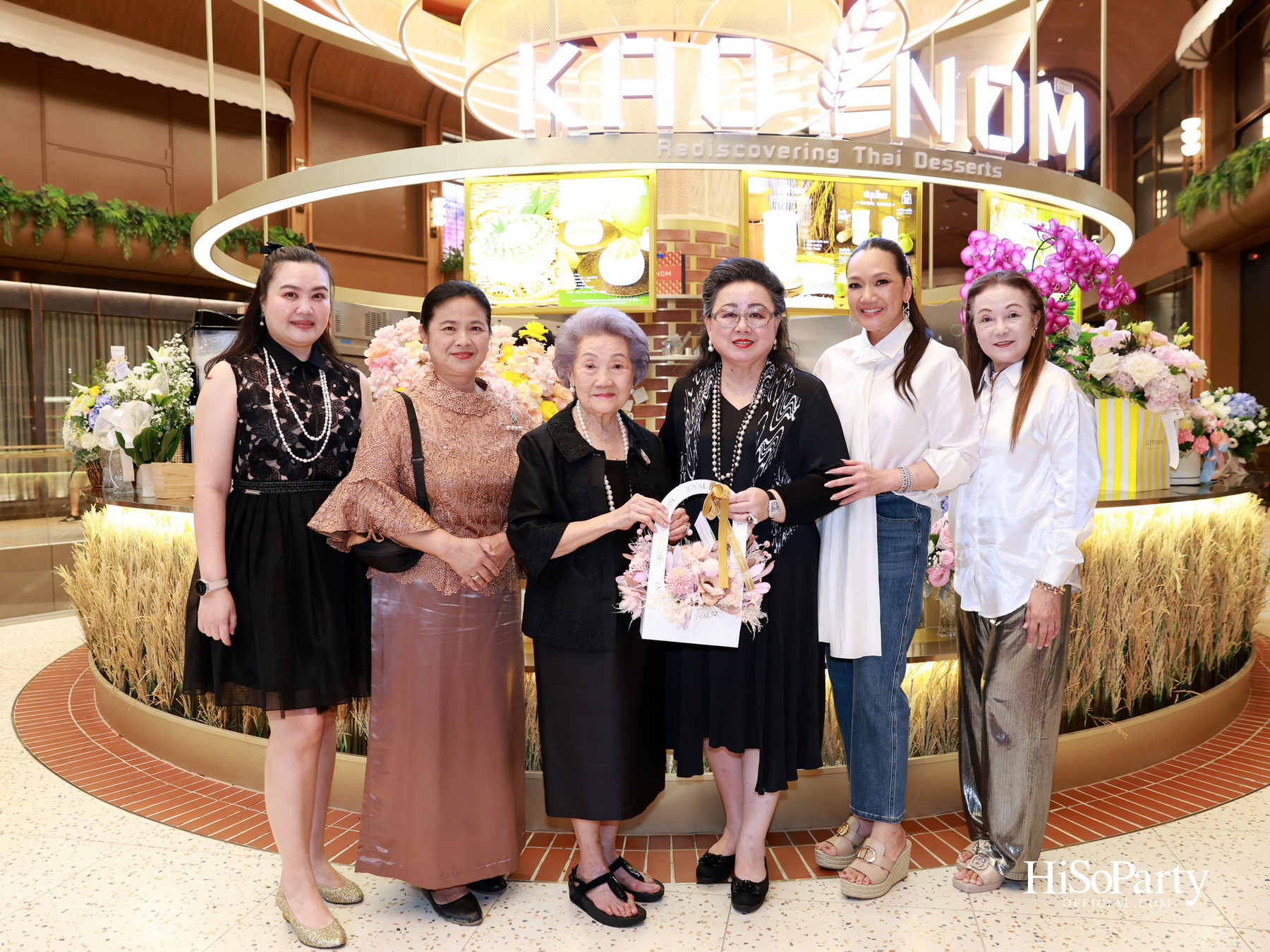 KAO NOM (ข้าวนม) ขนมไทยร่วมสมัย เครือเดียวกับ Kyo Roll En เปิดตัวอย่างเป็นทางการ ณ Dusit Central Park