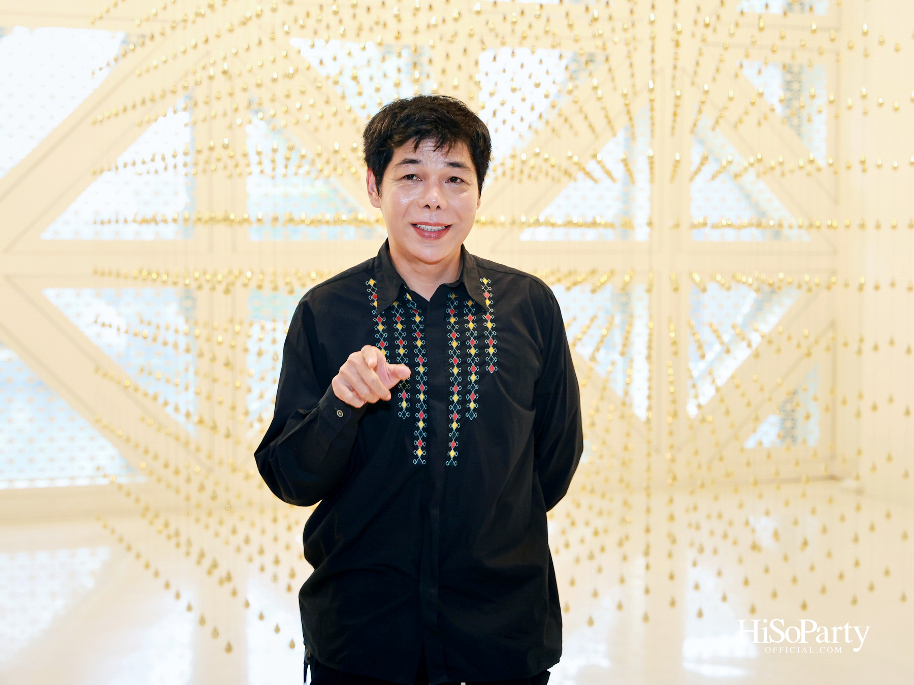 หยดทองแห่งกาลเวลา ‘Golden Teardrop (2025)’ โดย อริญชย์ รุ่งแจ้ง ณ MOCA BANGKOK