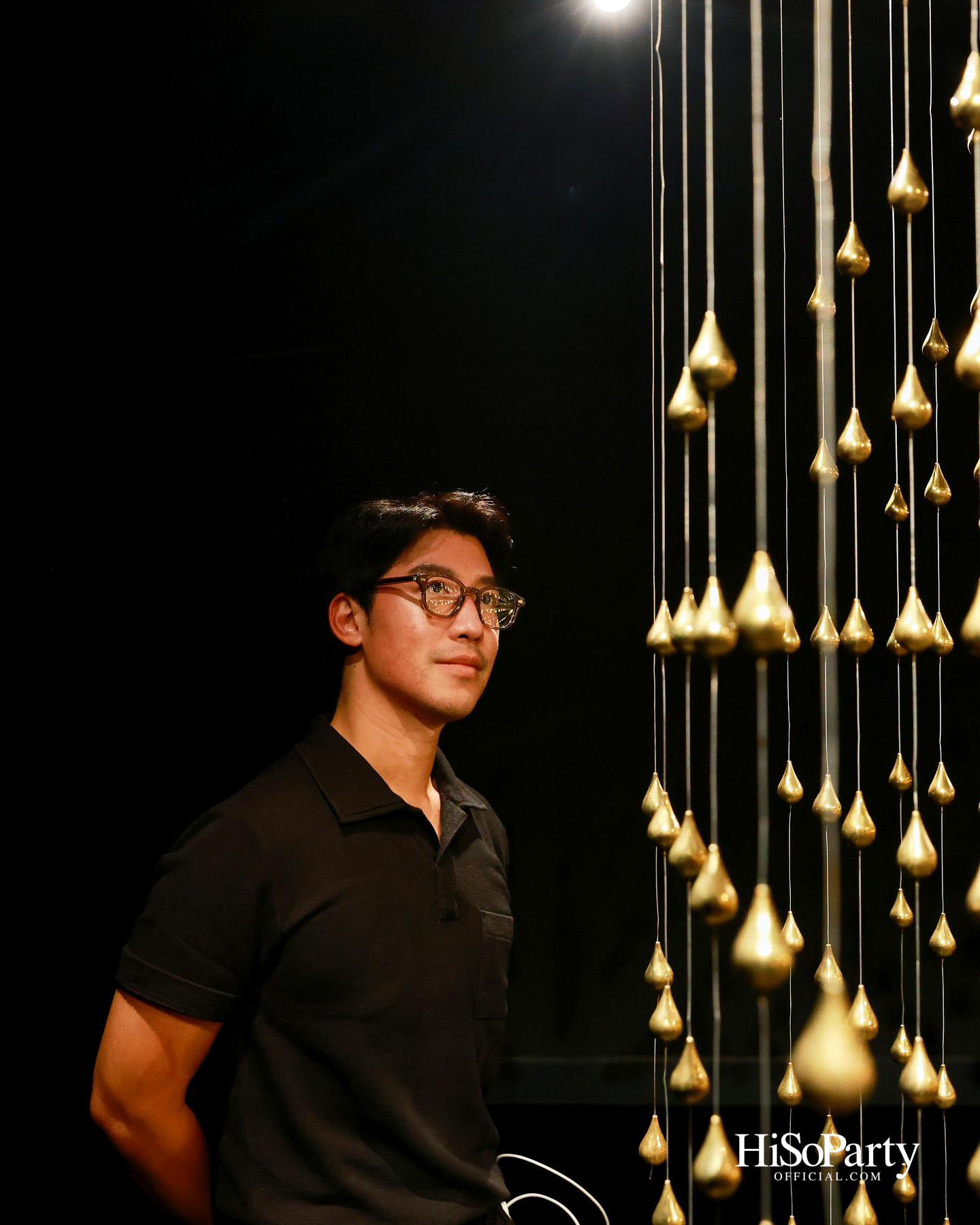 หยดทองแห่งกาลเวลา ‘Golden Teardrop (2025)’ โดย อริญชย์ รุ่งแจ้ง ณ MOCA BANGKOK
