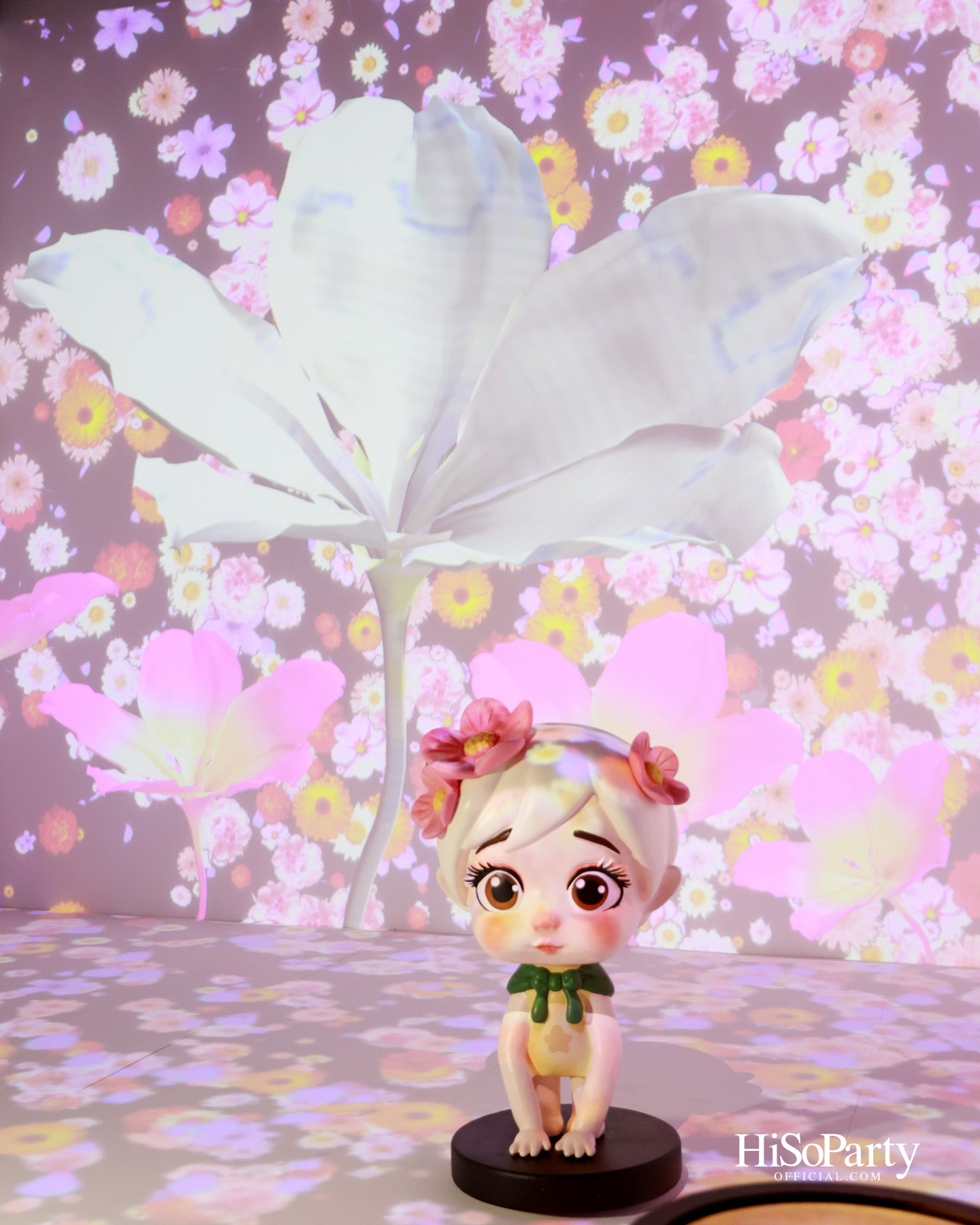 BLOOM in Four Seasons