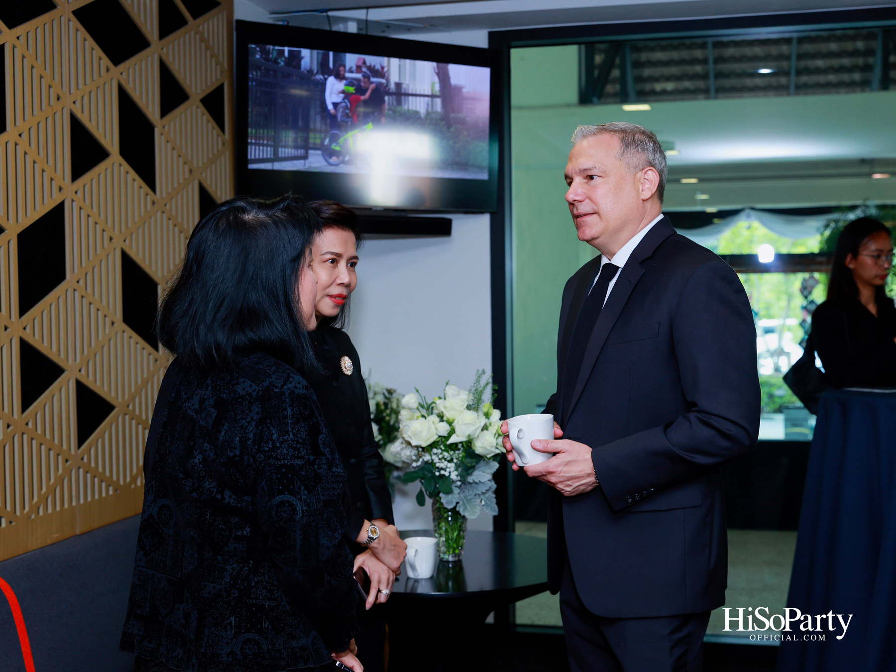 พิธีรำลึกถวายพระเกียรติ สมเด็จพระนางเจ้าสิริกิติ์ พระบรมราชินีนาถ พระบรมราชชนนีพันปีหลวง ณ โรงเรียนสถานศึกษานานาชาติ (ISB) 