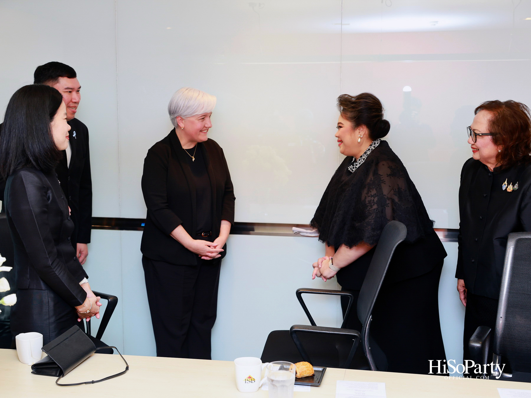 พิธีรำลึกถวายพระเกียรติ สมเด็จพระนางเจ้าสิริกิติ์ พระบรมราชินีนาถ พระบรมราชชนนีพันปีหลวง ณ โรงเรียนสถานศึกษานานาชาติ (ISB) 