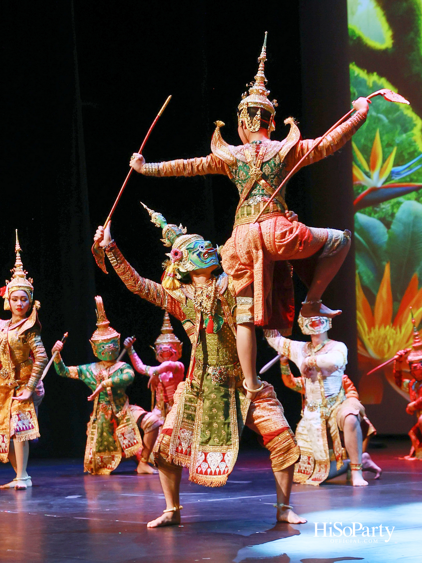 พิธีรำลึกถวายพระเกียรติ สมเด็จพระนางเจ้าสิริกิติ์ พระบรมราชินีนาถ พระบรมราชชนนีพันปีหลวง ณ โรงเรียนสถานศึกษานานาชาติ (ISB) 