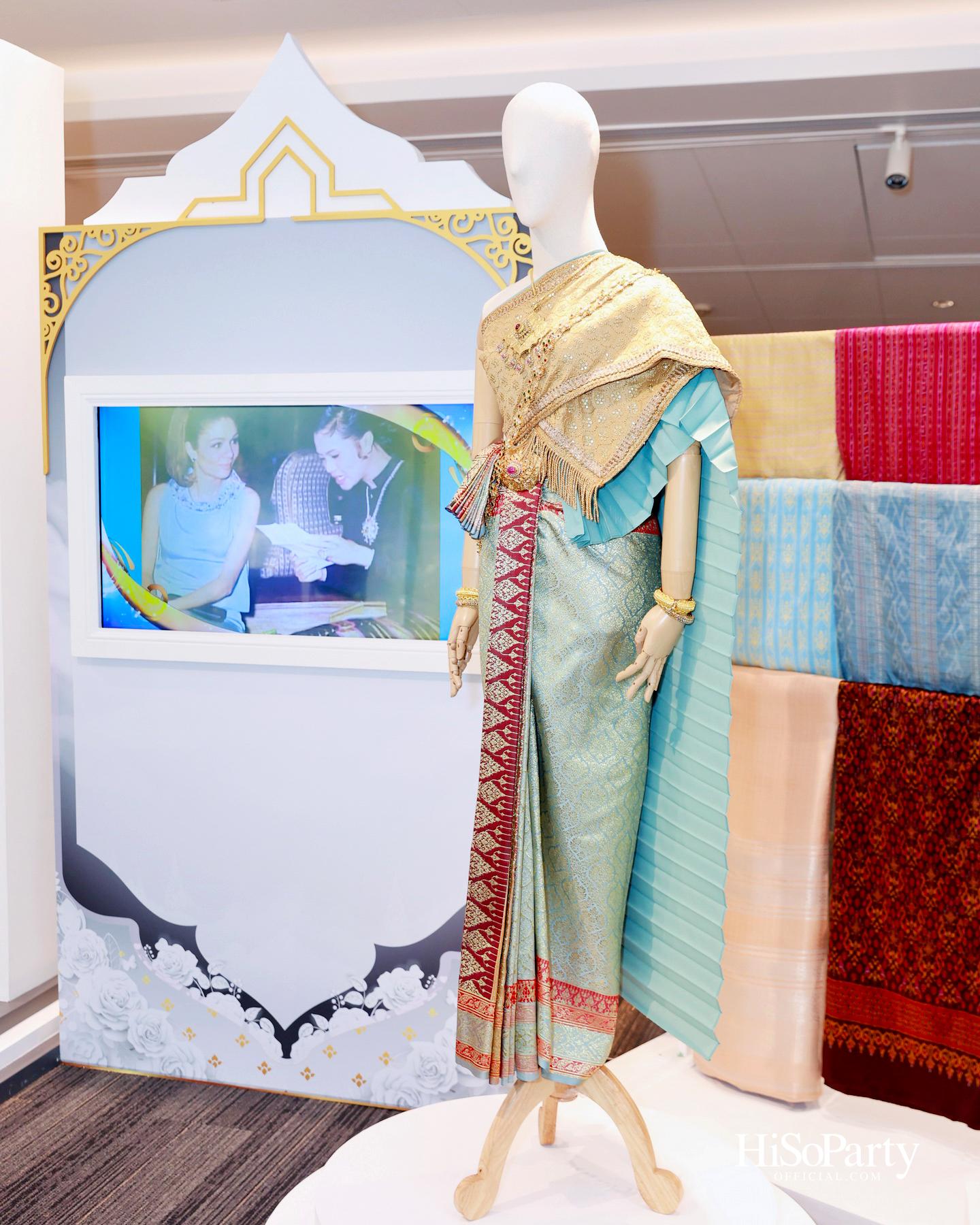 พิธีรำลึกถวายพระเกียรติ สมเด็จพระนางเจ้าสิริกิติ์ พระบรมราชินีนาถ พระบรมราชชนนีพันปีหลวง ณ โรงเรียนสถานศึกษานานาชาติ (ISB) 