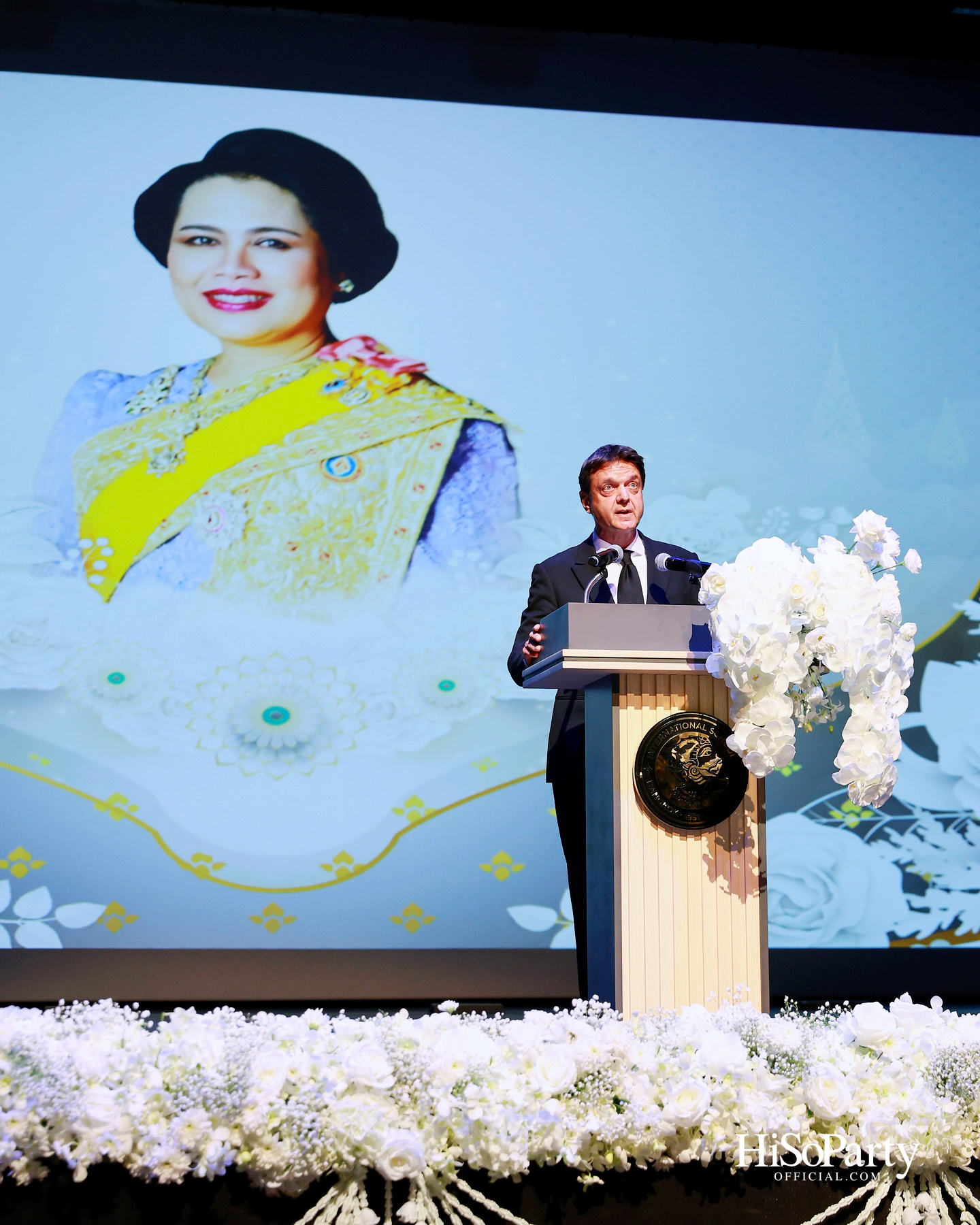 พิธีรำลึกถวายพระเกียรติ สมเด็จพระนางเจ้าสิริกิติ์ พระบรมราชินีนาถ พระบรมราชชนนีพันปีหลวง ณ โรงเรียนสถานศึกษานานาชาติ (ISB) 