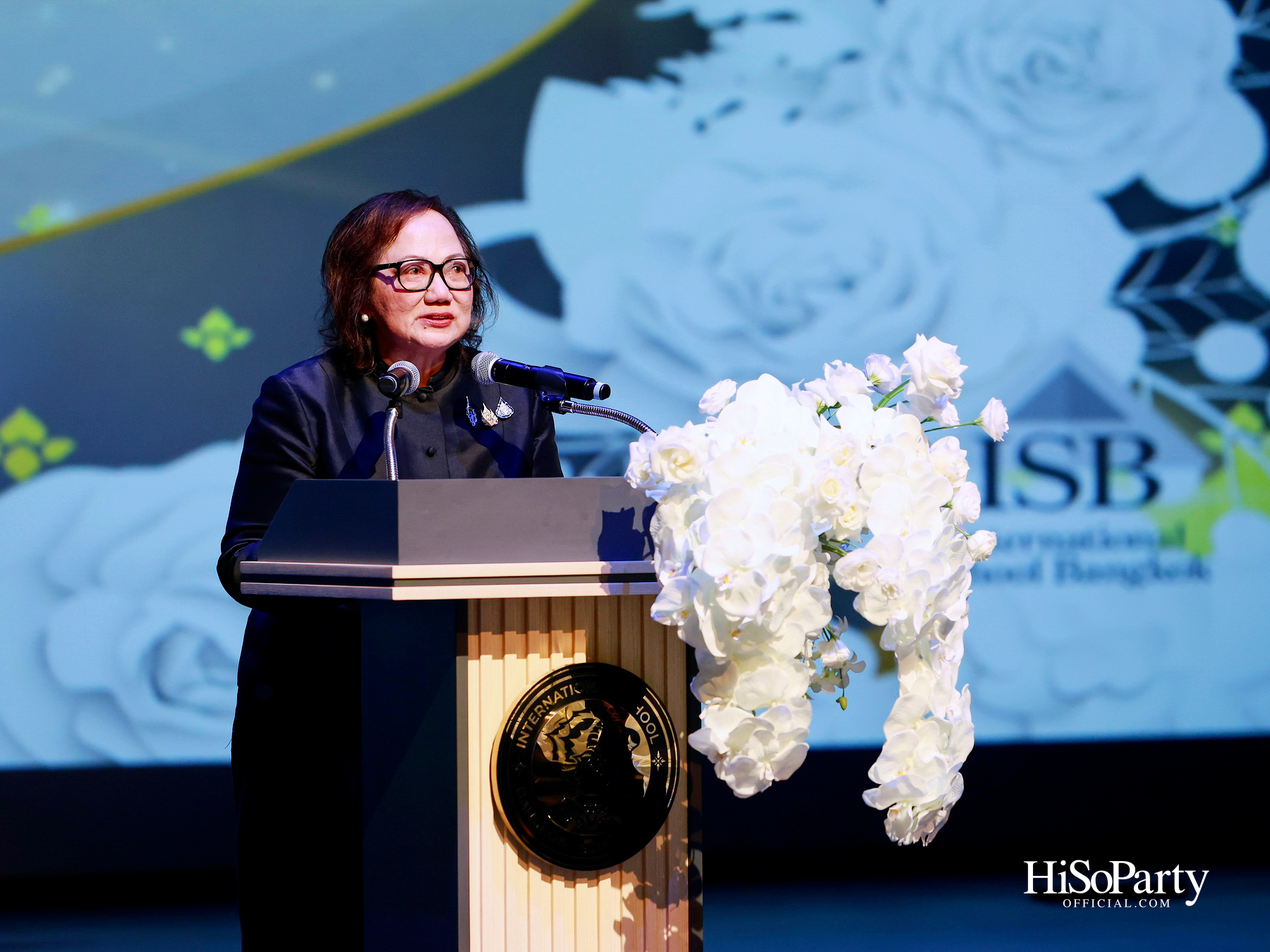 พิธีรำลึกถวายพระเกียรติ สมเด็จพระนางเจ้าสิริกิติ์ พระบรมราชินีนาถ พระบรมราชชนนีพันปีหลวง ณ โรงเรียนสถานศึกษานานาชาติ (ISB) 