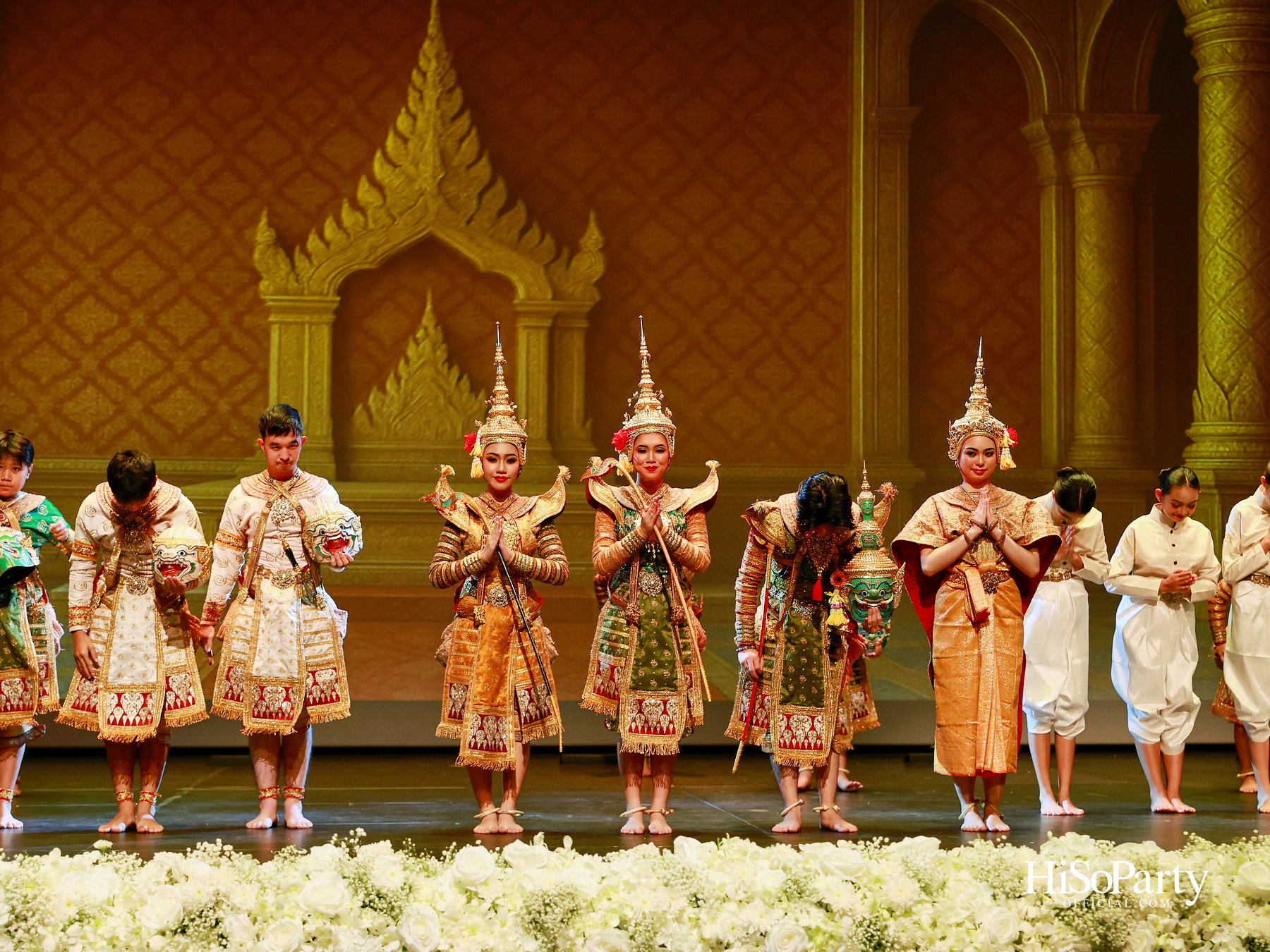พิธีรำลึกถวายพระเกียรติ สมเด็จพระนางเจ้าสิริกิติ์ พระบรมราชินีนาถ พระบรมราชชนนีพันปีหลวง ณ โรงเรียนสถานศึกษานานาชาติ (ISB) 