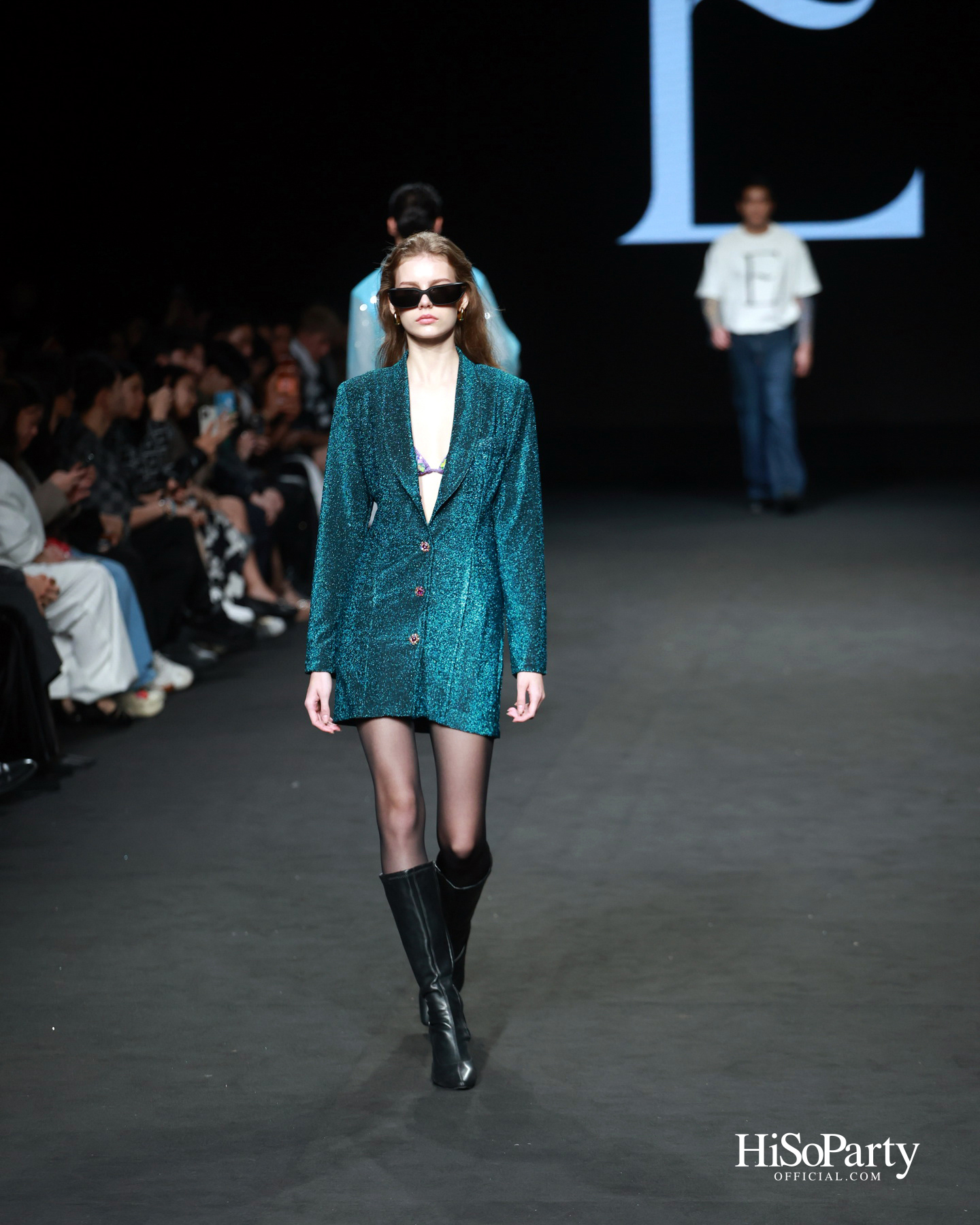 EVERYWEEK.OUTFIT @ELLE FASHION WEEK 2025