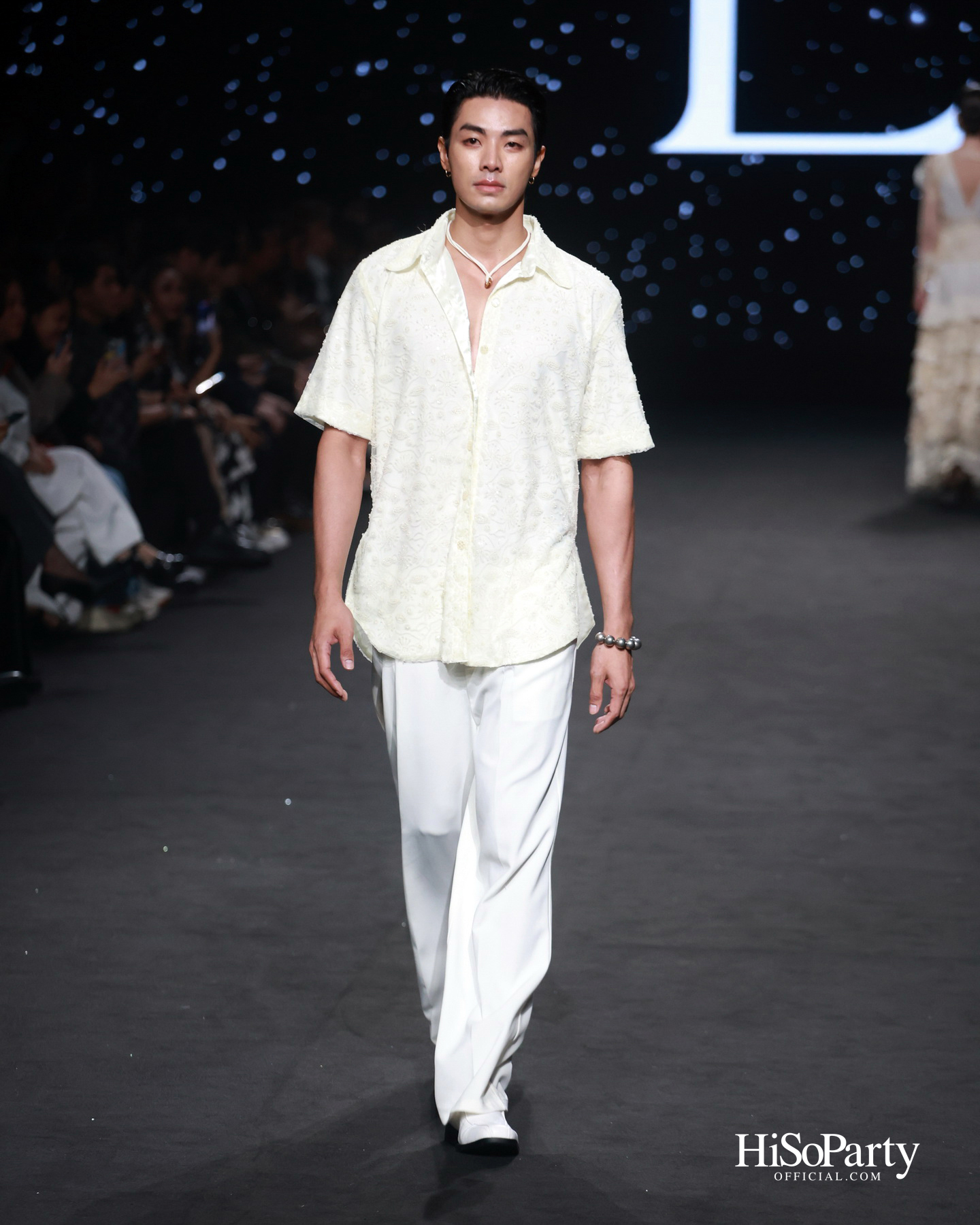 EVERYWEEK.OUTFIT @ELLE FASHION WEEK 2025