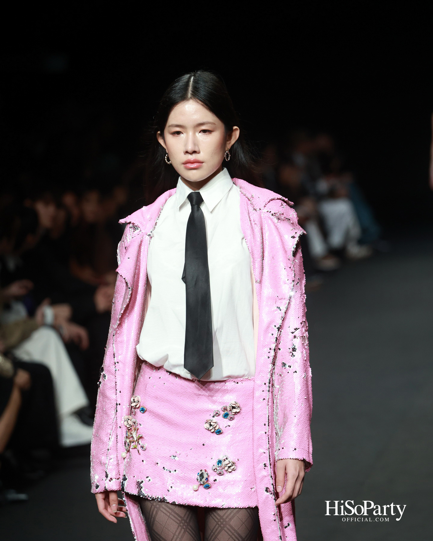 EVERYWEEK.OUTFIT @ELLE FASHION WEEK 2025