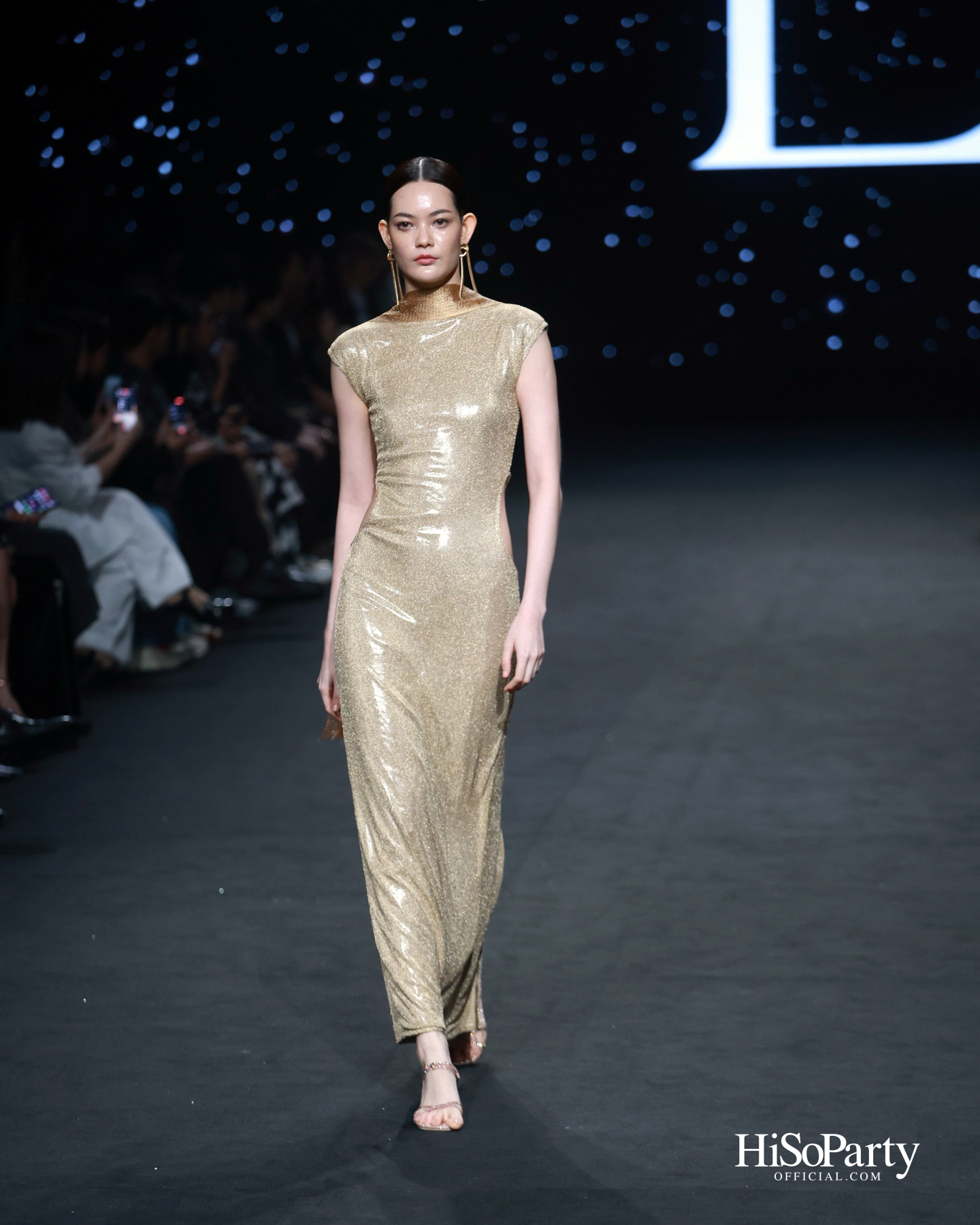 EVERYWEEK.OUTFIT @ELLE FASHION WEEK 2025