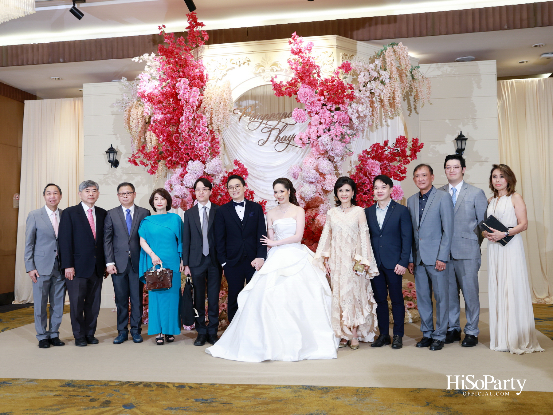 งานฉลองมงคลสมรส คุณพิมพ์ประพัทธ์ สนิทวงศ์ ณ อยุธยา - คุณทยา อุทโยภาศ ณ ดิ แอทธินี โฮเทล แบงค็อก