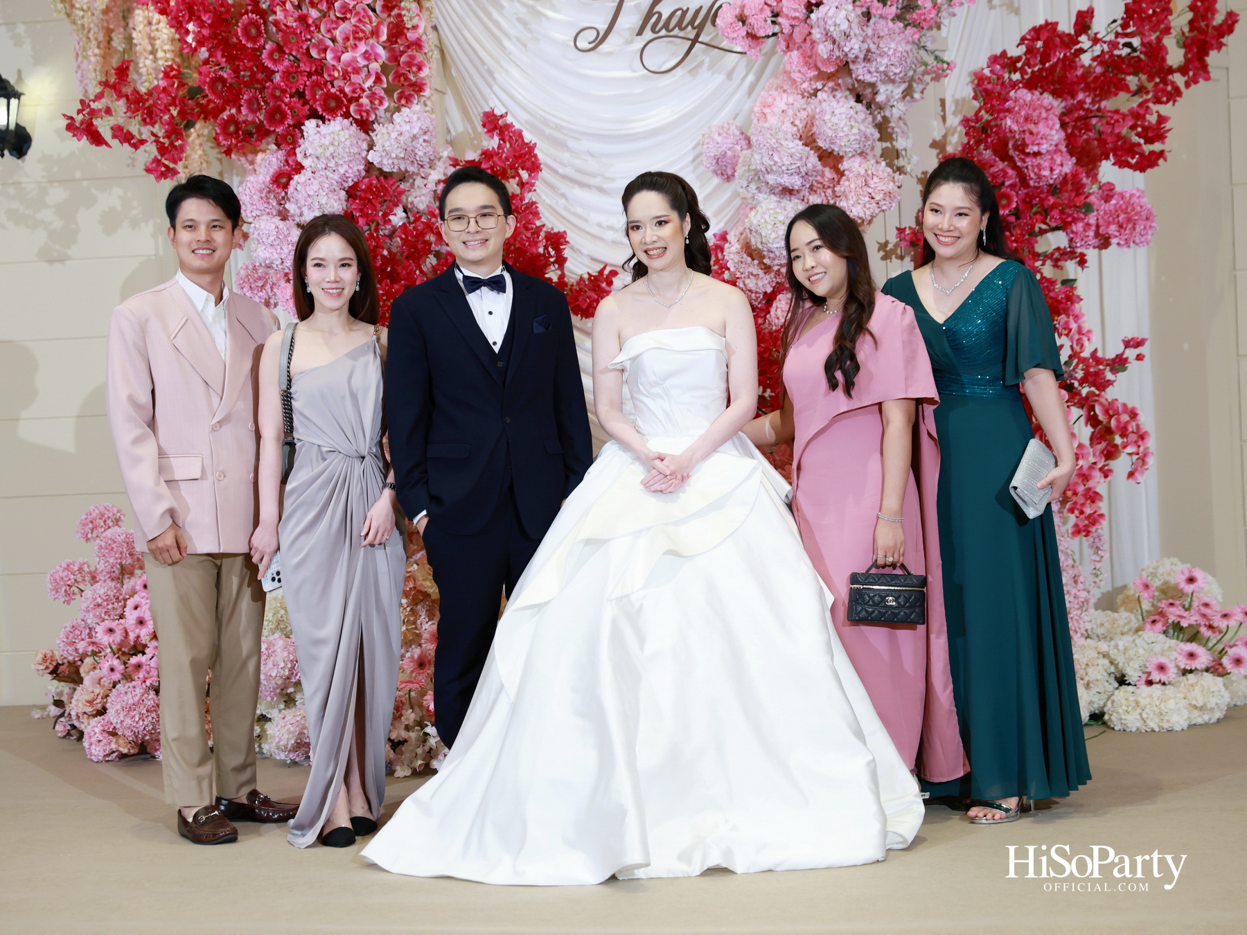 งานฉลองมงคลสมรส คุณพิมพ์ประพัทธ์ สนิทวงศ์ ณ อยุธยา - คุณทยา อุทโยภาศ ณ ดิ แอทธินี โฮเทล แบงค็อก