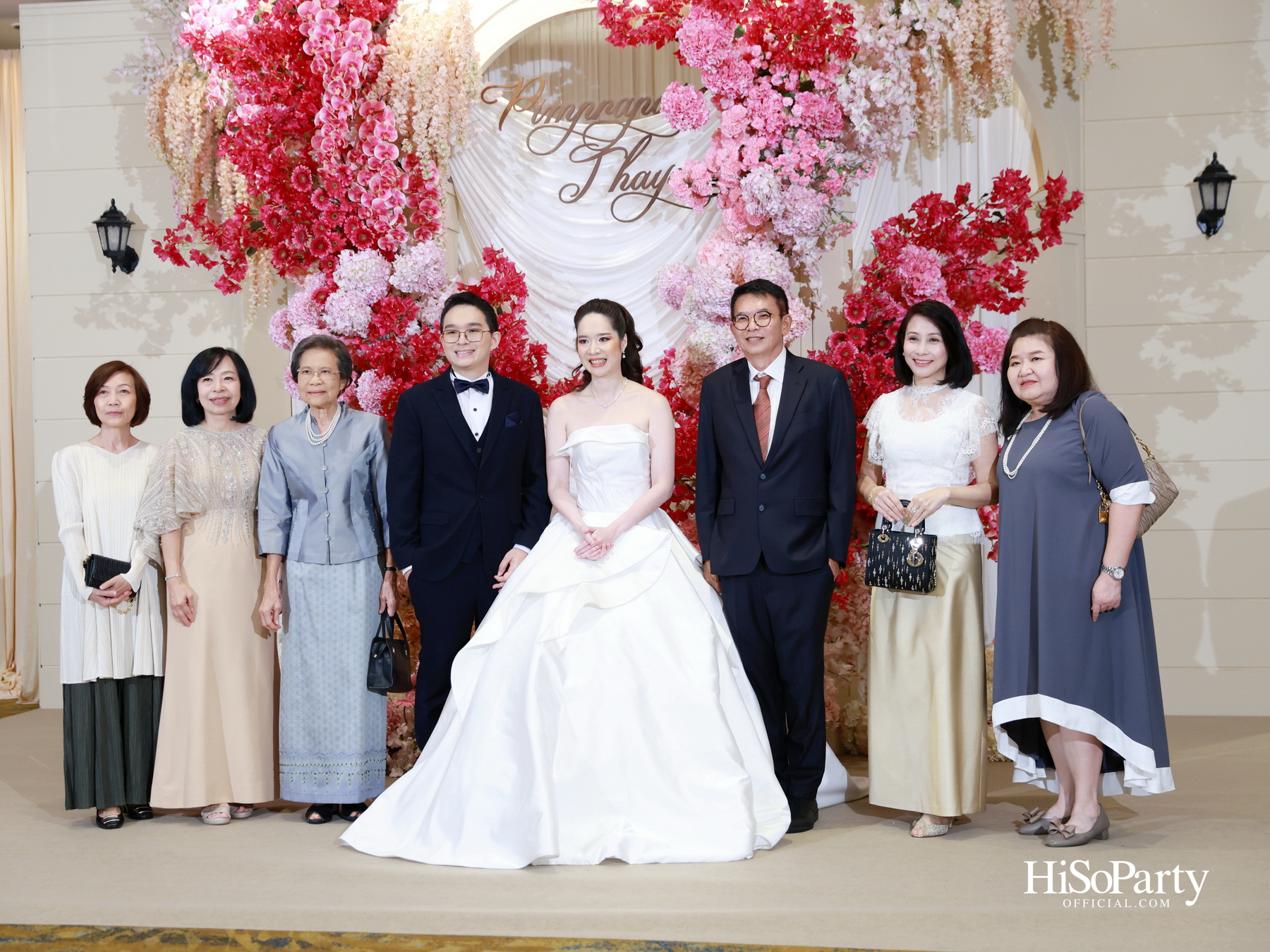 งานฉลองมงคลสมรส คุณพิมพ์ประพัทธ์ สนิทวงศ์ ณ อยุธยา - คุณทยา อุทโยภาศ ณ ดิ แอทธินี โฮเทล แบงค็อก