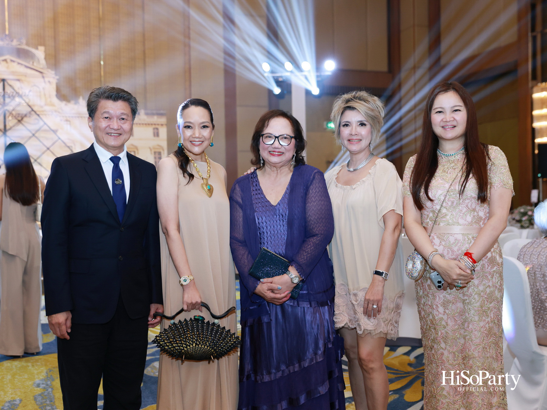 งานฉลองมงคลสมรส คุณพิมพ์ประพัทธ์ สนิทวงศ์ ณ อยุธยา - คุณทยา อุทโยภาศ ณ ดิ แอทธินี โฮเทล แบงค็อก