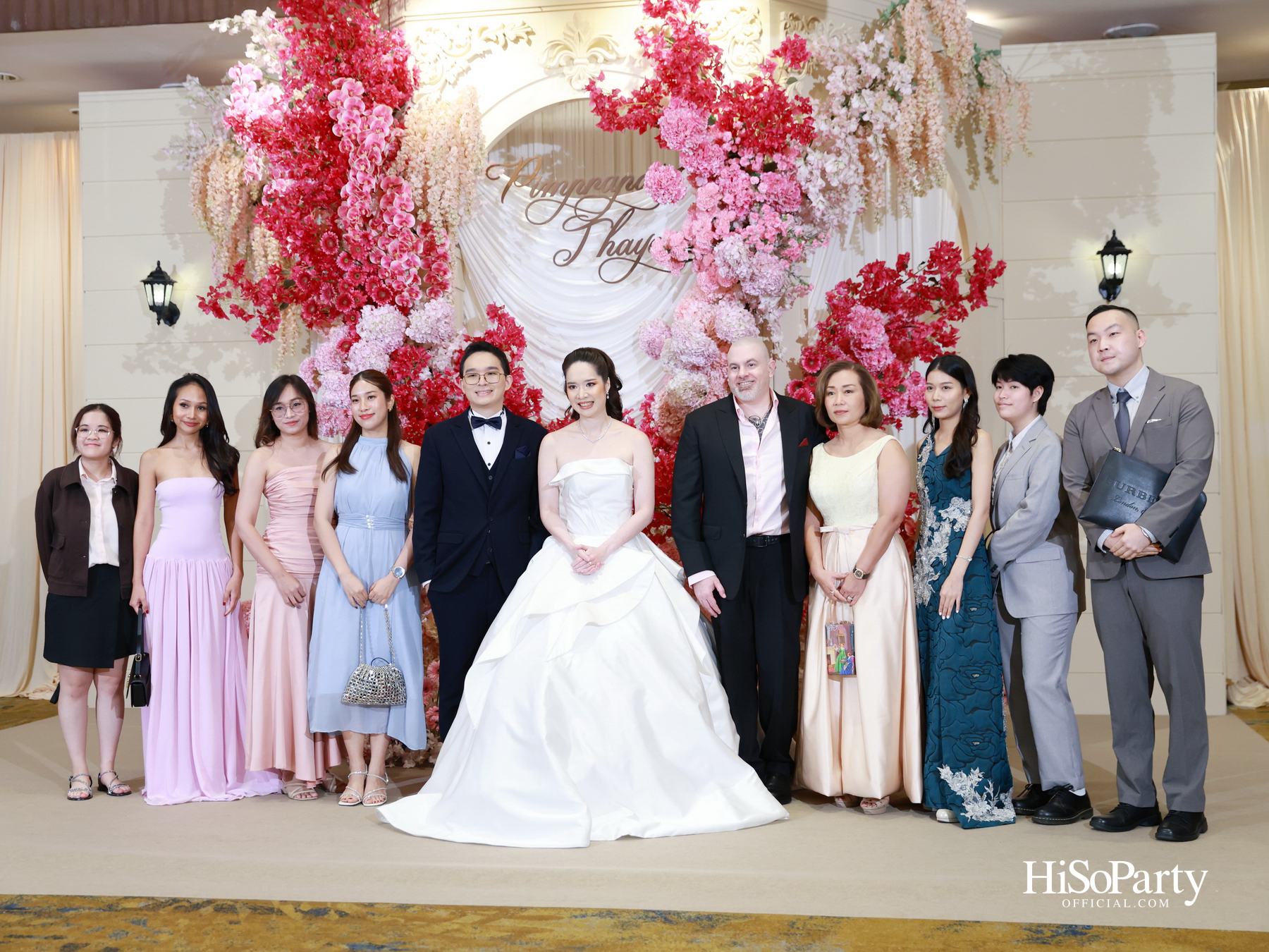 งานฉลองมงคลสมรส คุณพิมพ์ประพัทธ์ สนิทวงศ์ ณ อยุธยา - คุณทยา อุทโยภาศ ณ ดิ แอทธินี โฮเทล แบงค็อก