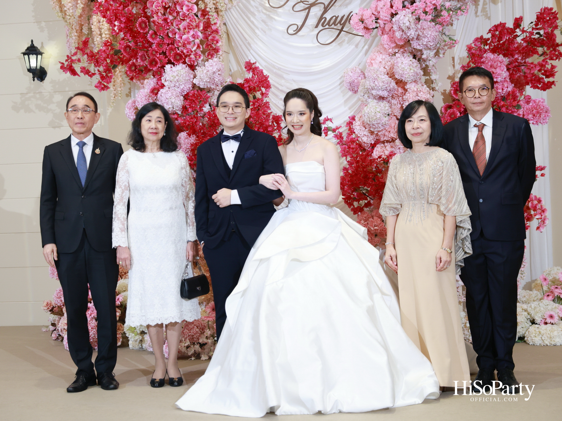 งานฉลองมงคลสมรส คุณพิมพ์ประพัทธ์ สนิทวงศ์ ณ อยุธยา - คุณทยา อุทโยภาศ ณ ดิ แอทธินี โฮเทล แบงค็อก