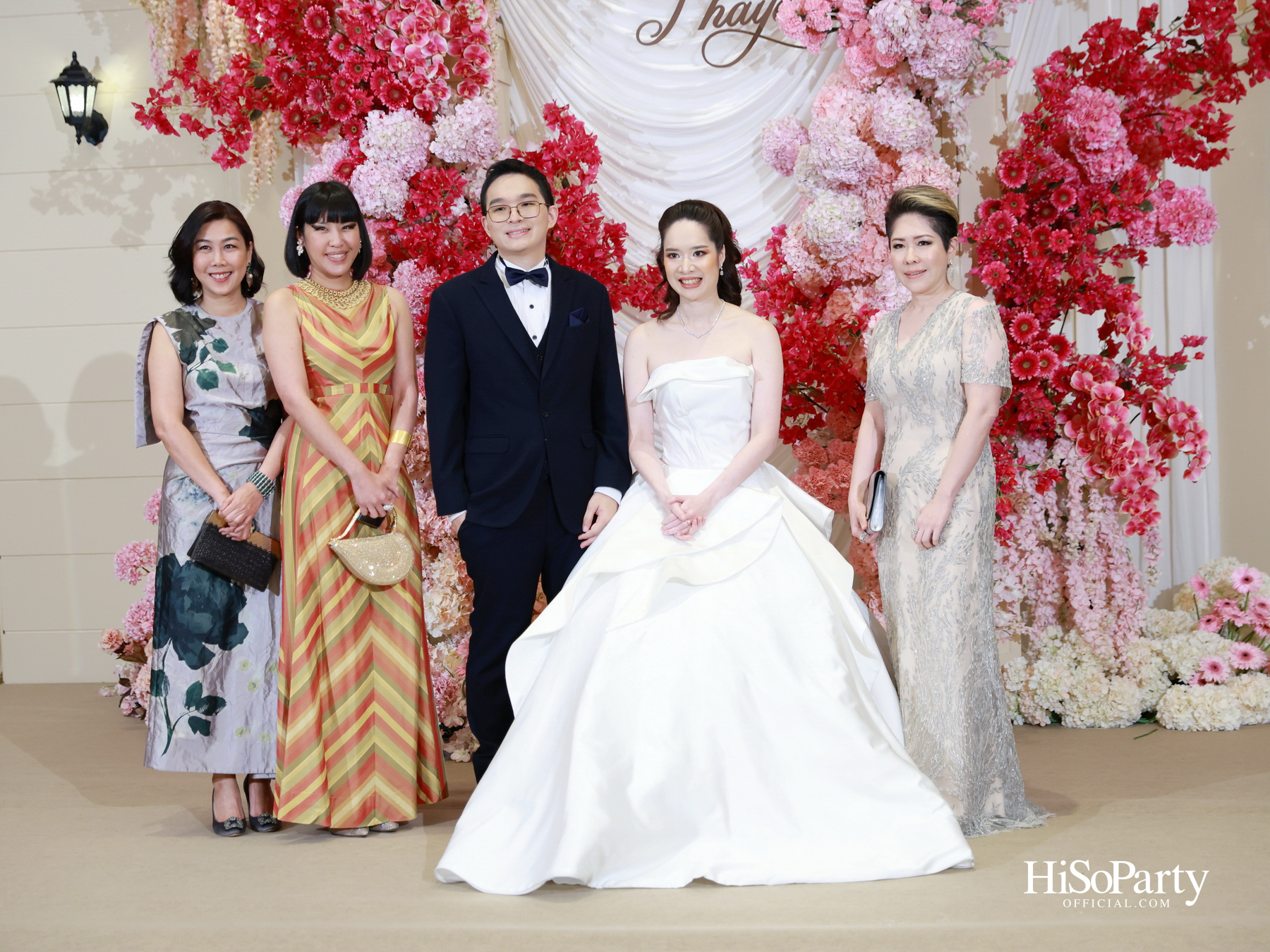 งานฉลองมงคลสมรส คุณพิมพ์ประพัทธ์ สนิทวงศ์ ณ อยุธยา - คุณทยา อุทโยภาศ ณ ดิ แอทธินี โฮเทล แบงค็อก