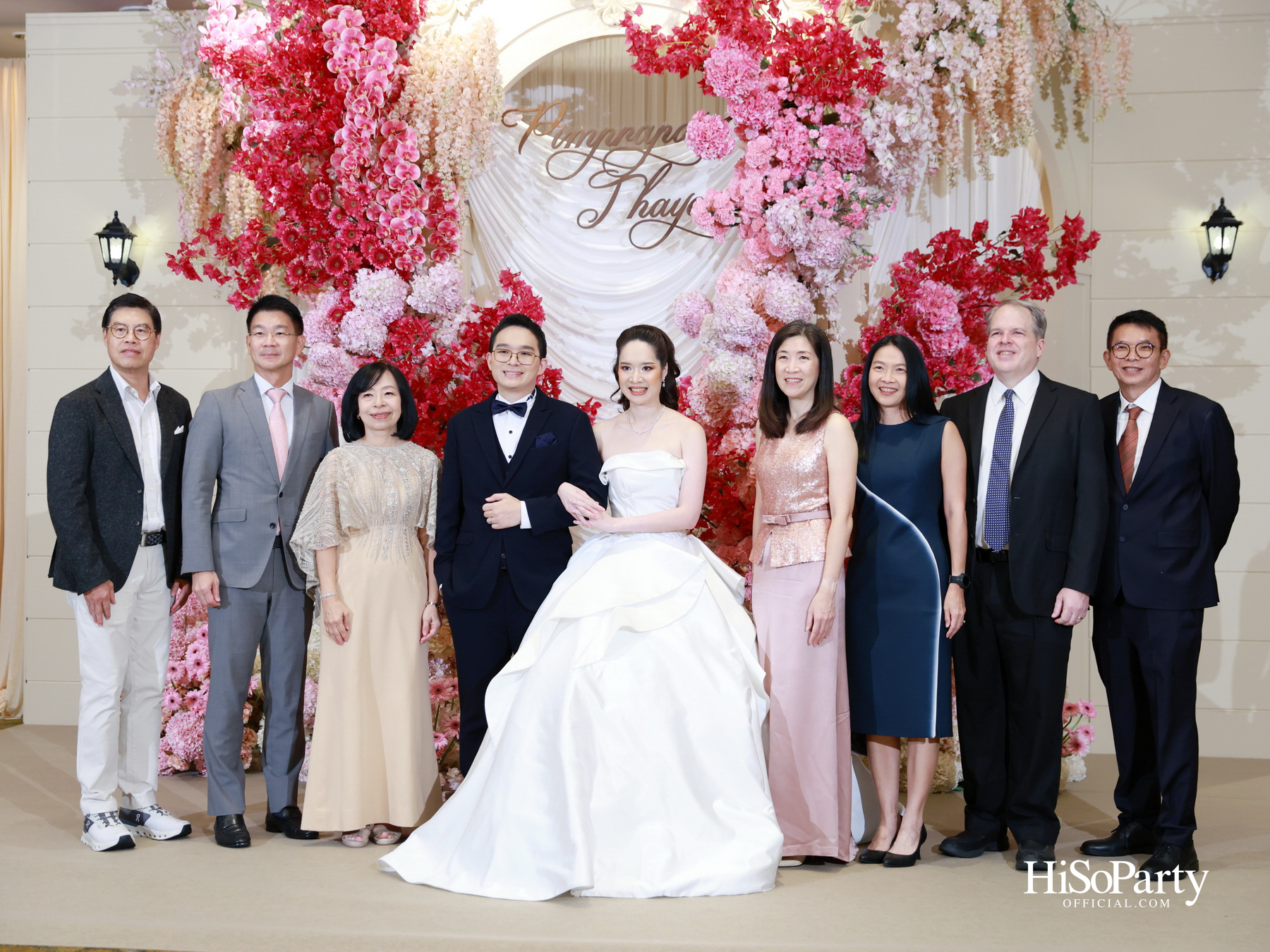 งานฉลองมงคลสมรส คุณพิมพ์ประพัทธ์ สนิทวงศ์ ณ อยุธยา - คุณทยา อุทโยภาศ ณ ดิ แอทธินี โฮเทล แบงค็อก