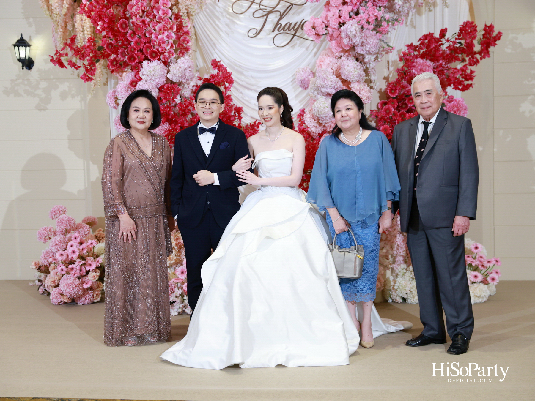 งานฉลองมงคลสมรส คุณพิมพ์ประพัทธ์ สนิทวงศ์ ณ อยุธยา - คุณทยา อุทโยภาศ ณ ดิ แอทธินี โฮเทล แบงค็อก